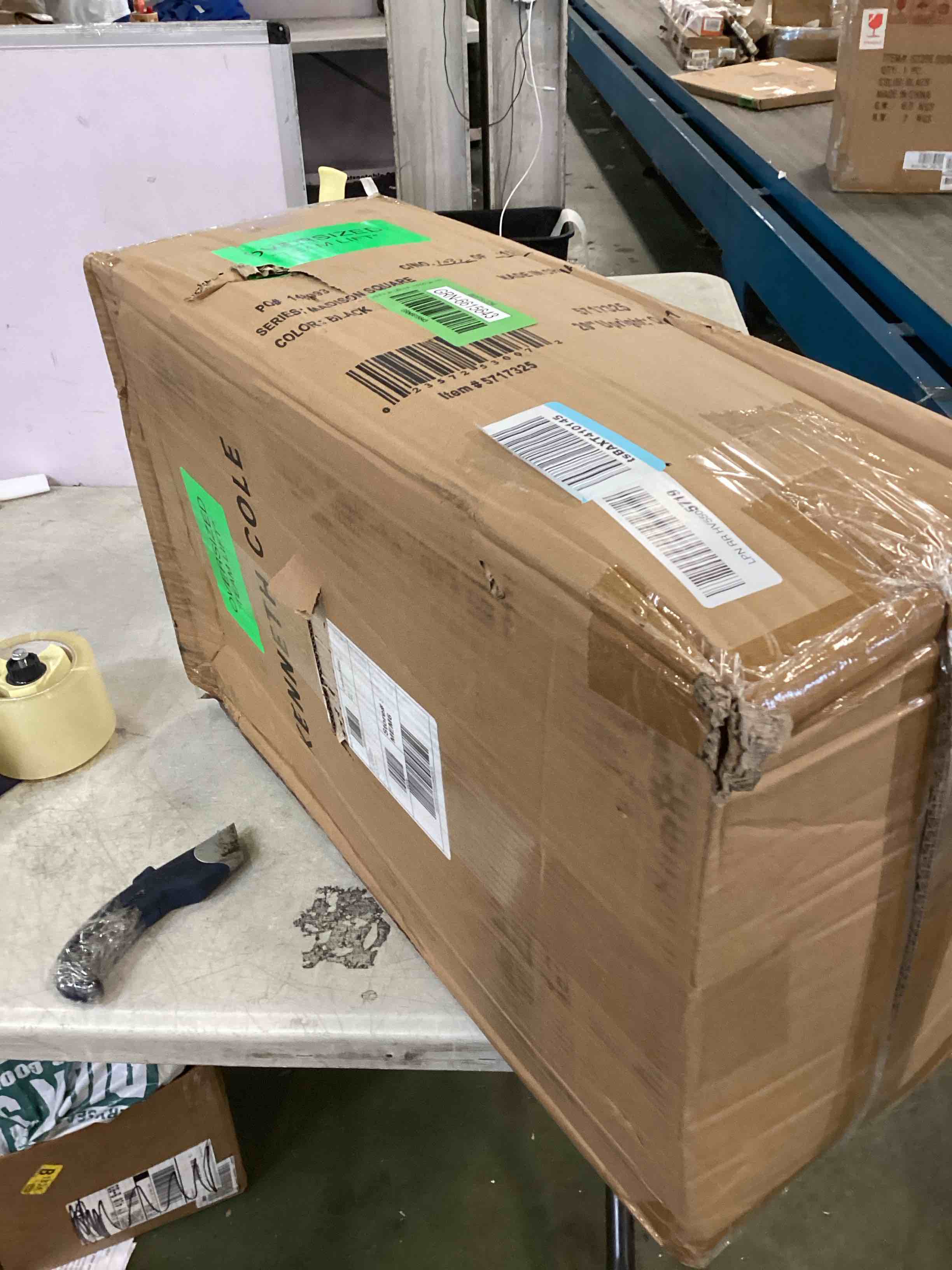 https://s3.amazonaws.com/lotting-images-prod/bidfta/GRN6615643_1715372317752.jpeg