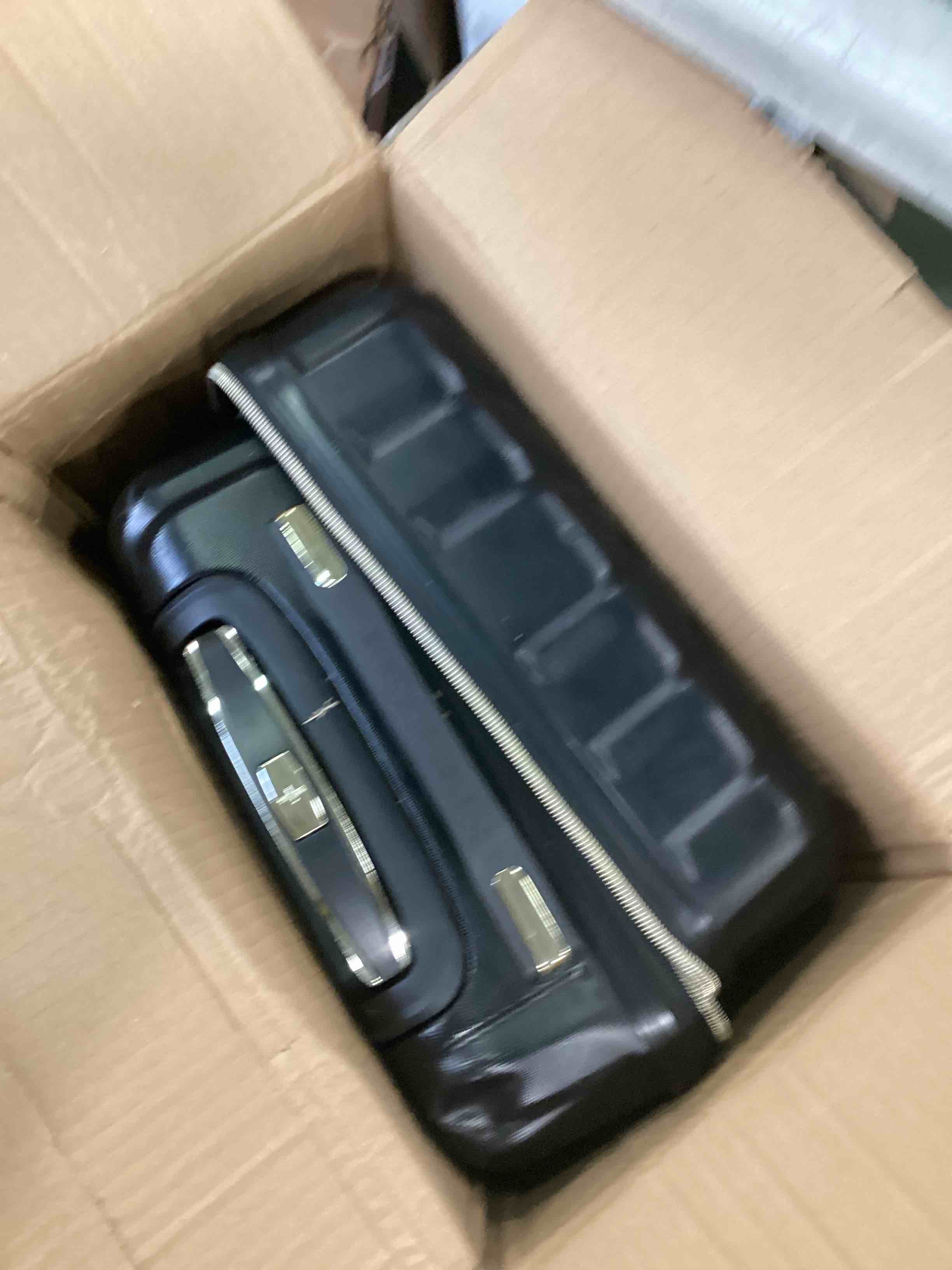 https://s3.amazonaws.com/lotting-images-prod/bidfta/GRN6615643_1715372335822.jpeg