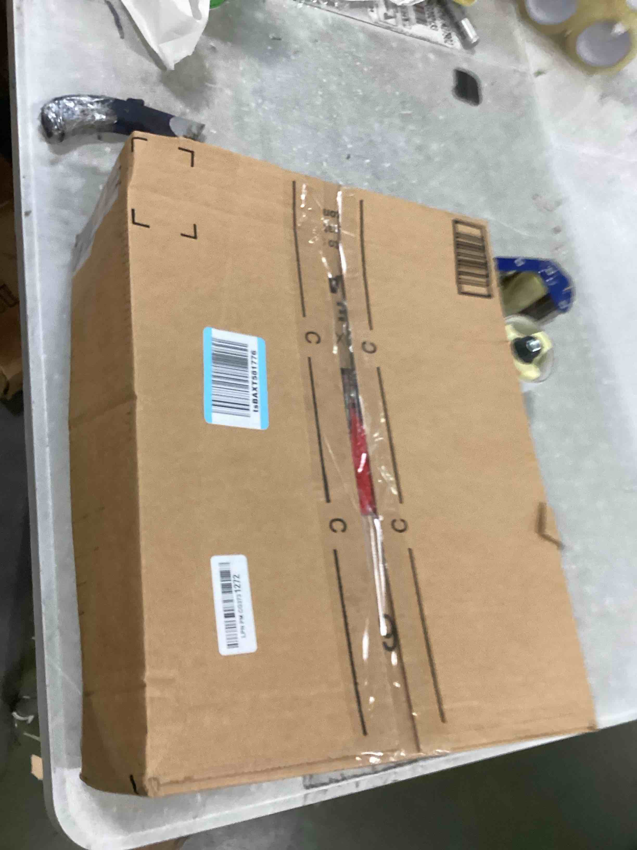 https://s3.amazonaws.com/lotting-images-prod/bidfta/GRN6616088_1715711338559.jpeg