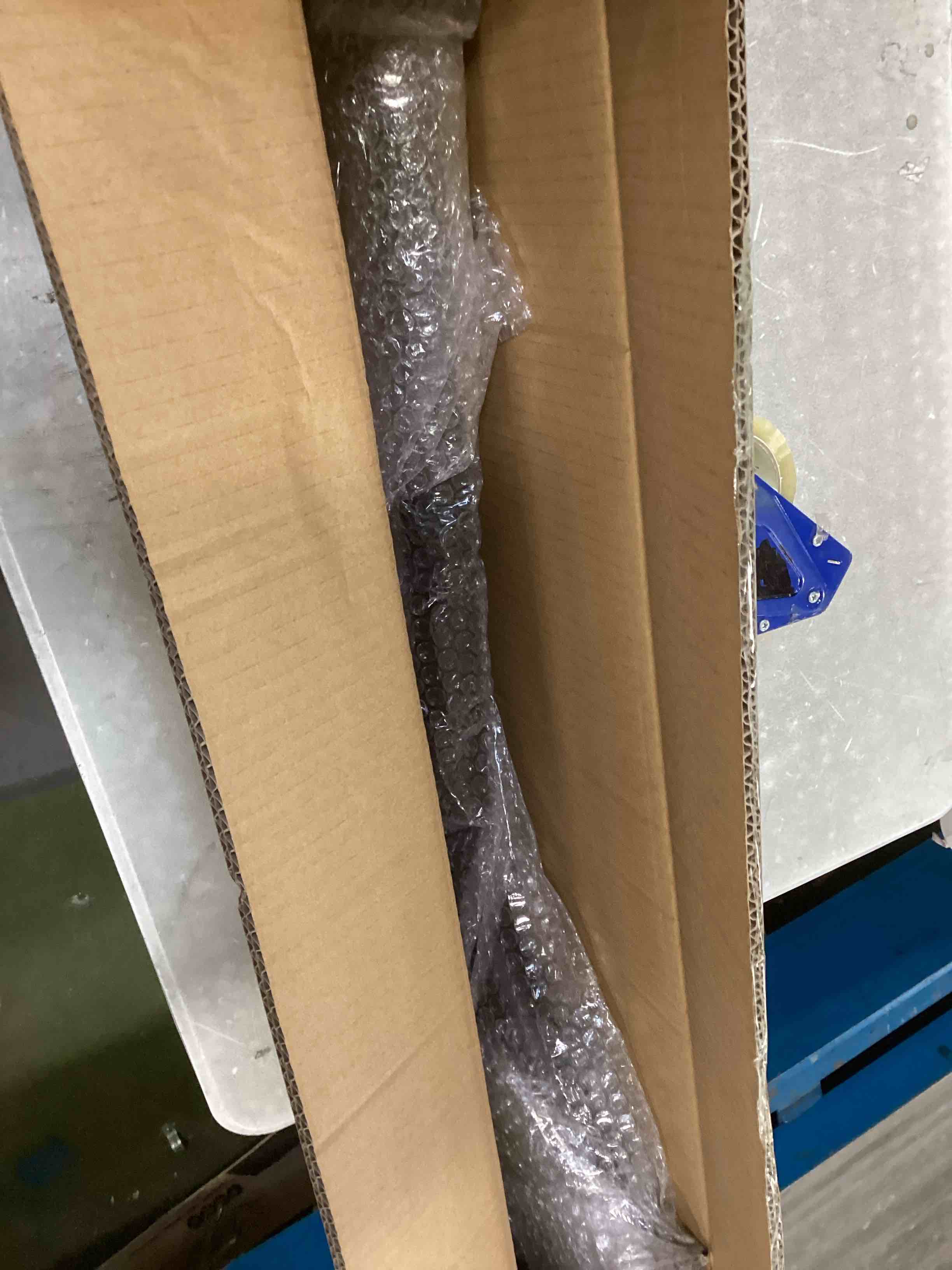 https://s3.amazonaws.com/lotting-images-prod/bidfta/GRN6616094_1715711906043.jpeg