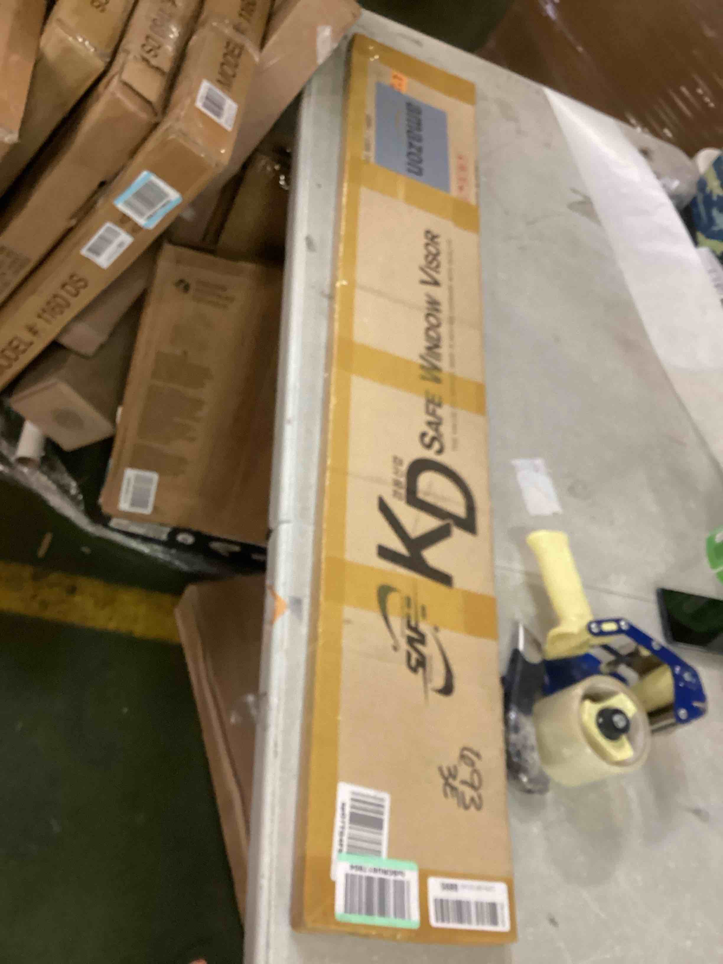 https://s3.amazonaws.com/lotting-images-prod/bidfta/GRN6616560_1715959072631.jpeg
