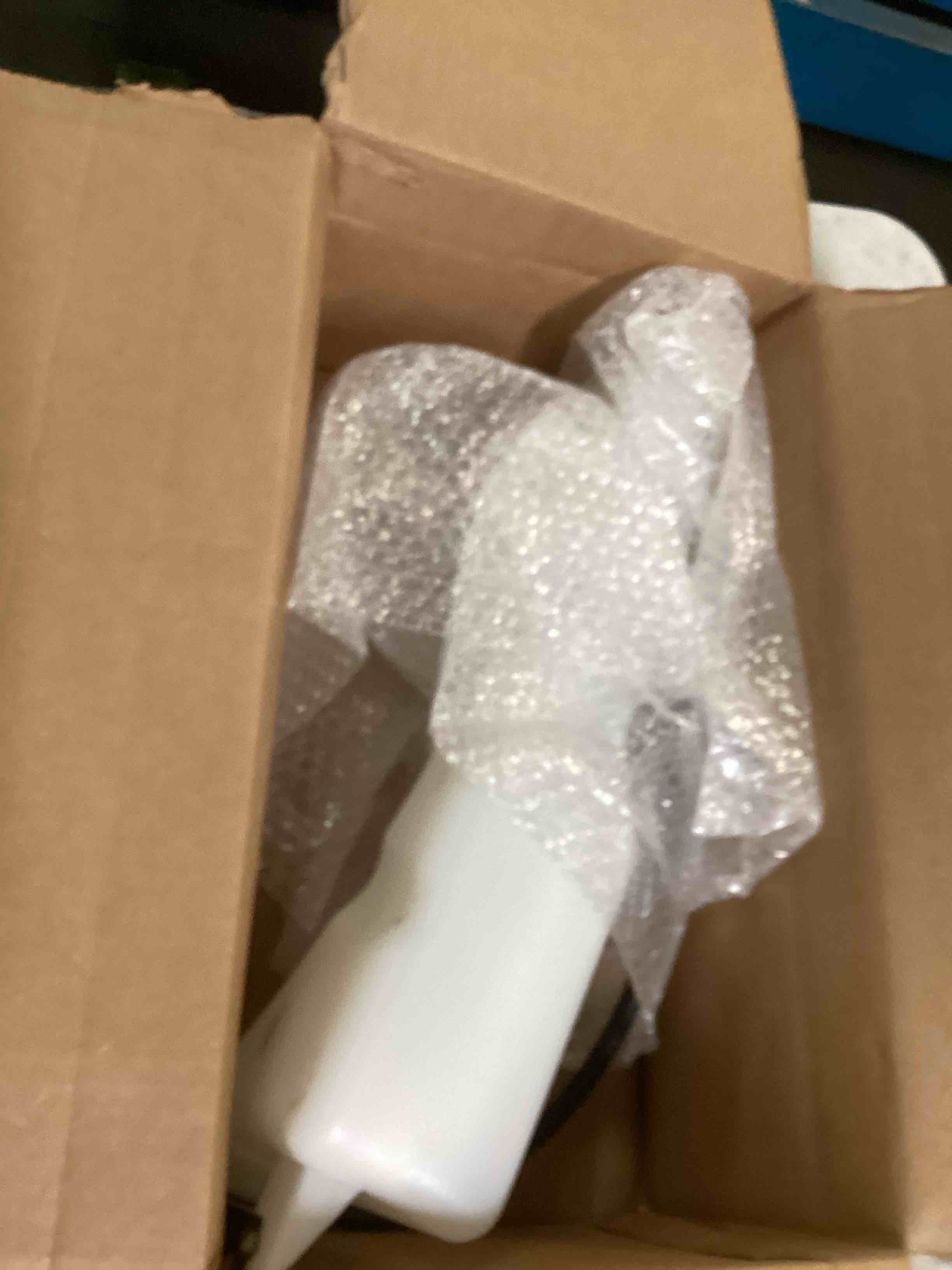 https://s3.amazonaws.com/lotting-images-prod/bidfta/GRN6616865_1716053545138.jpeg
