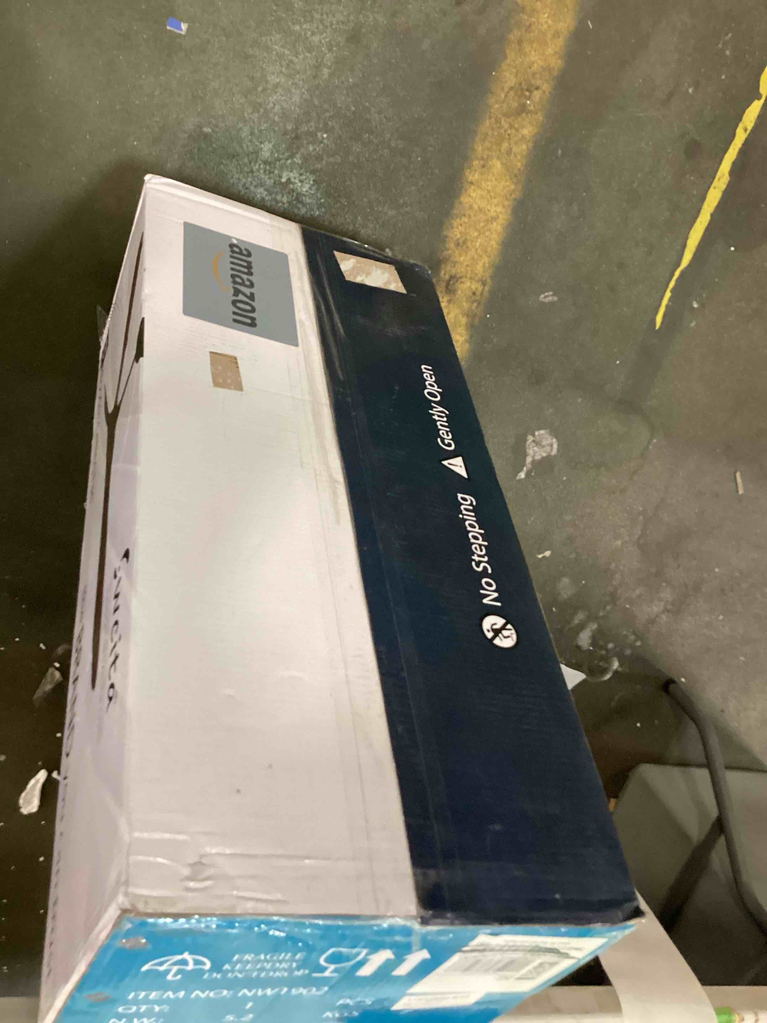 https://s3.amazonaws.com/lotting-images-prod/bidfta/GRN6617782_1716217461237.jpeg