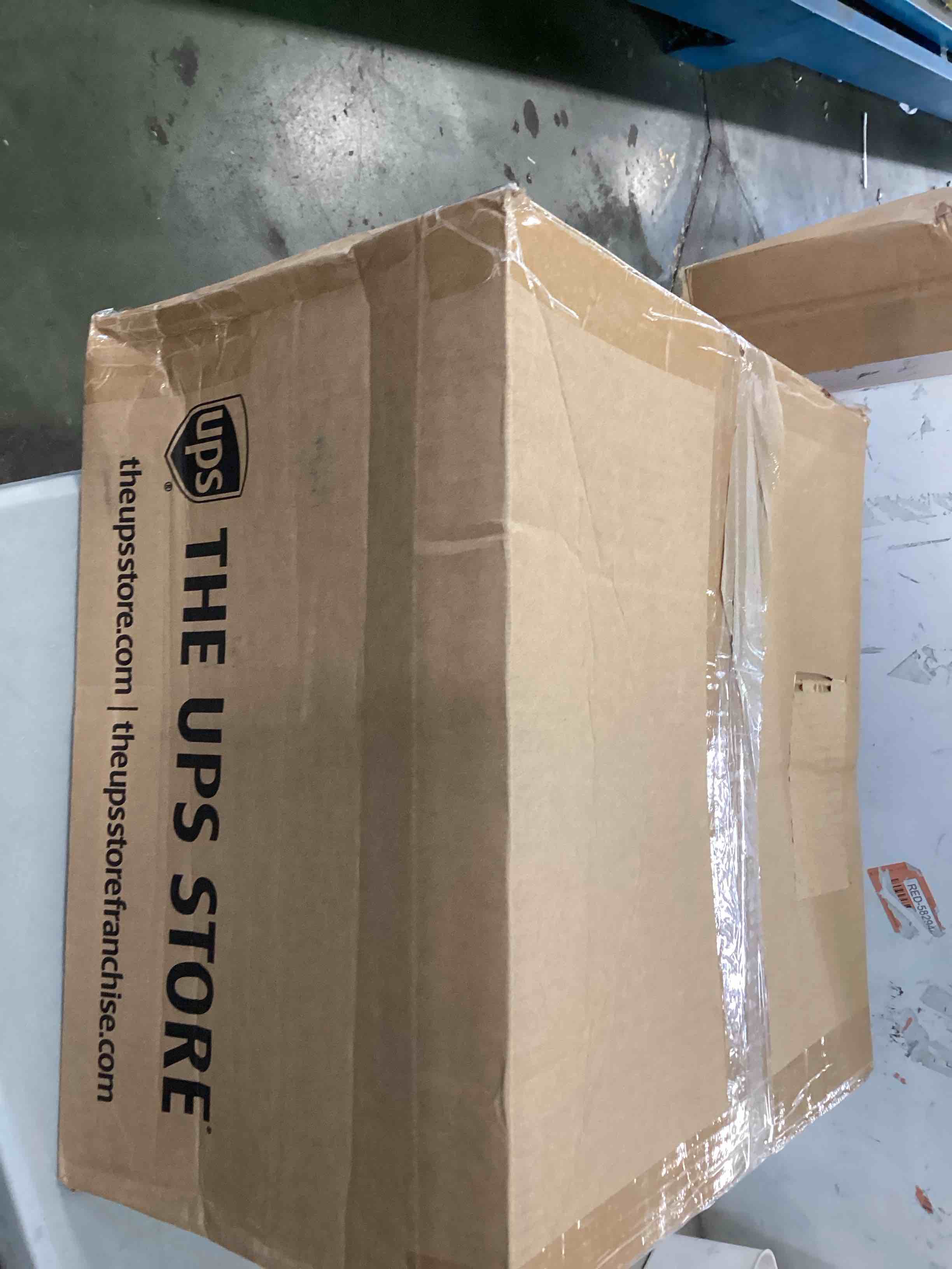https://s3.amazonaws.com/lotting-images-prod/bidfta/GRN6617978_1716301392064.jpeg