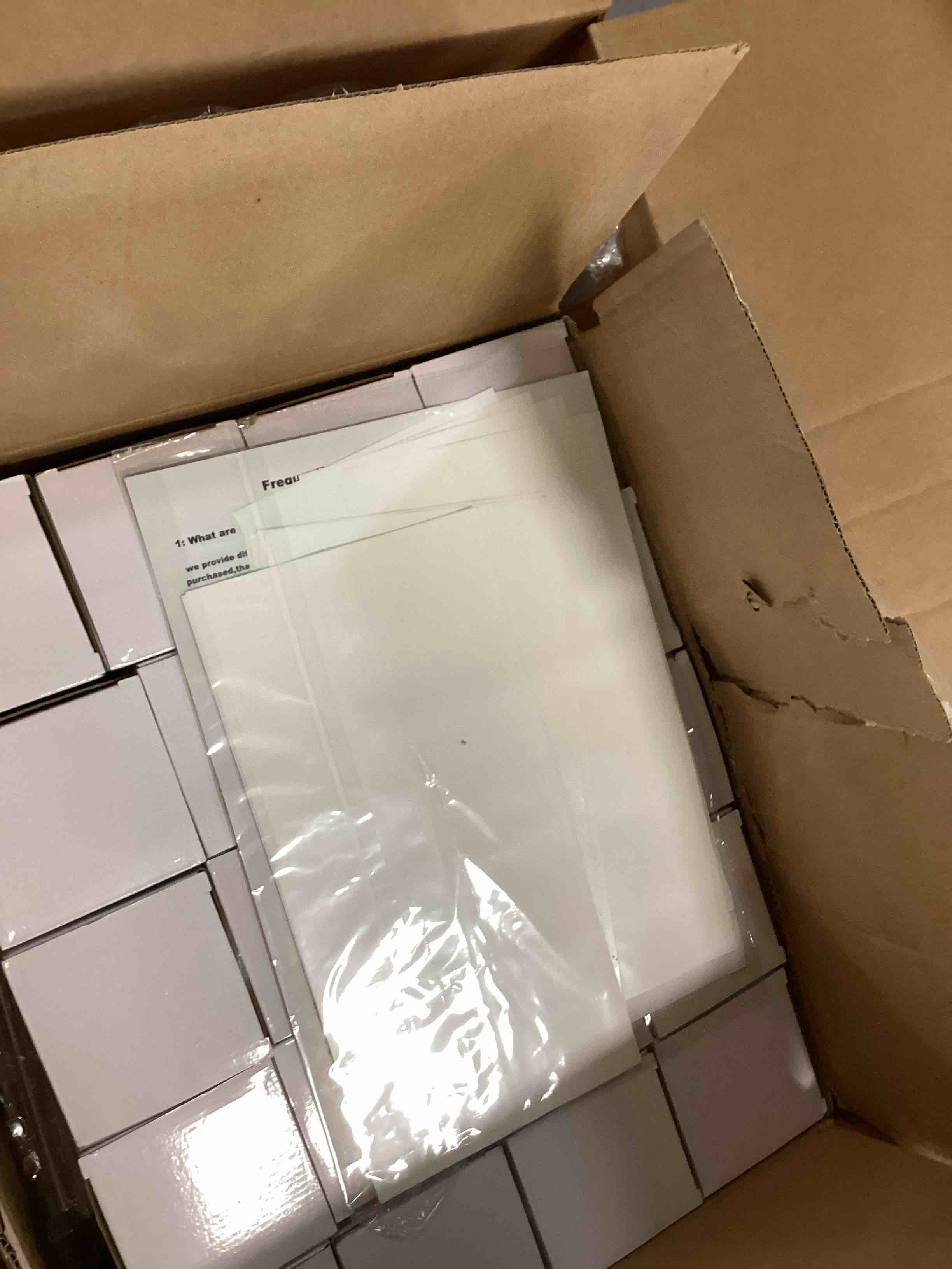 https://s3.amazonaws.com/lotting-images-prod/bidfta/GRN6618164_1716400994568.jpeg