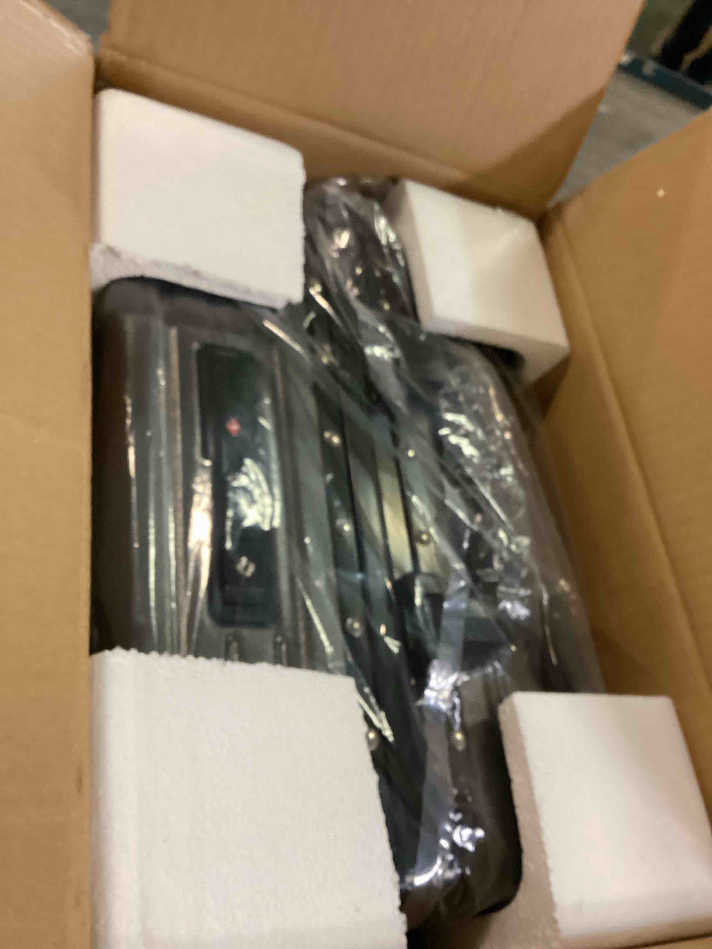 https://s3.amazonaws.com/lotting-images-prod/bidfta/GRN6618495_1715191996730.jpeg