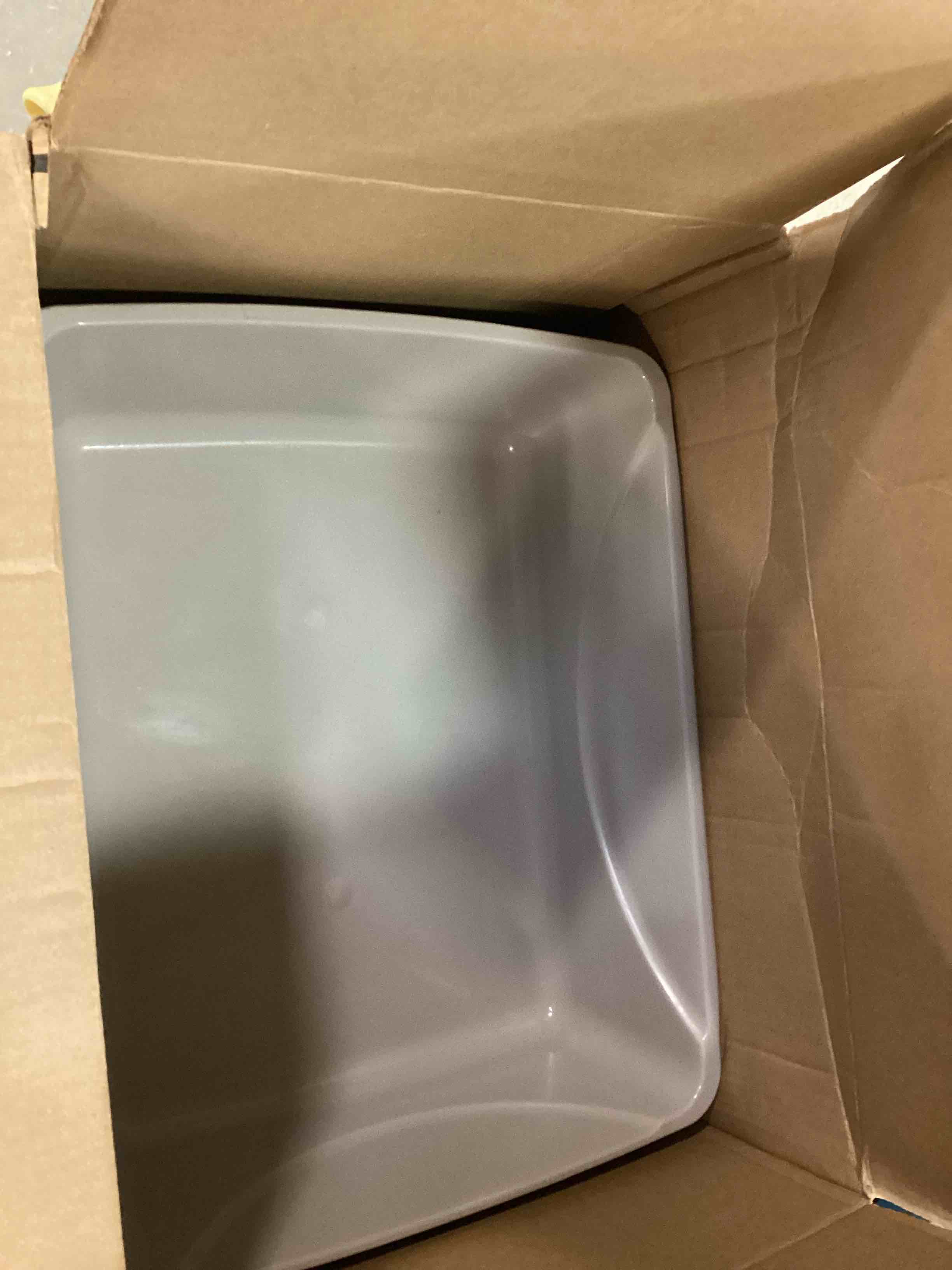 https://s3.amazonaws.com/lotting-images-prod/bidfta/GRN6618651_1715269569794.jpeg