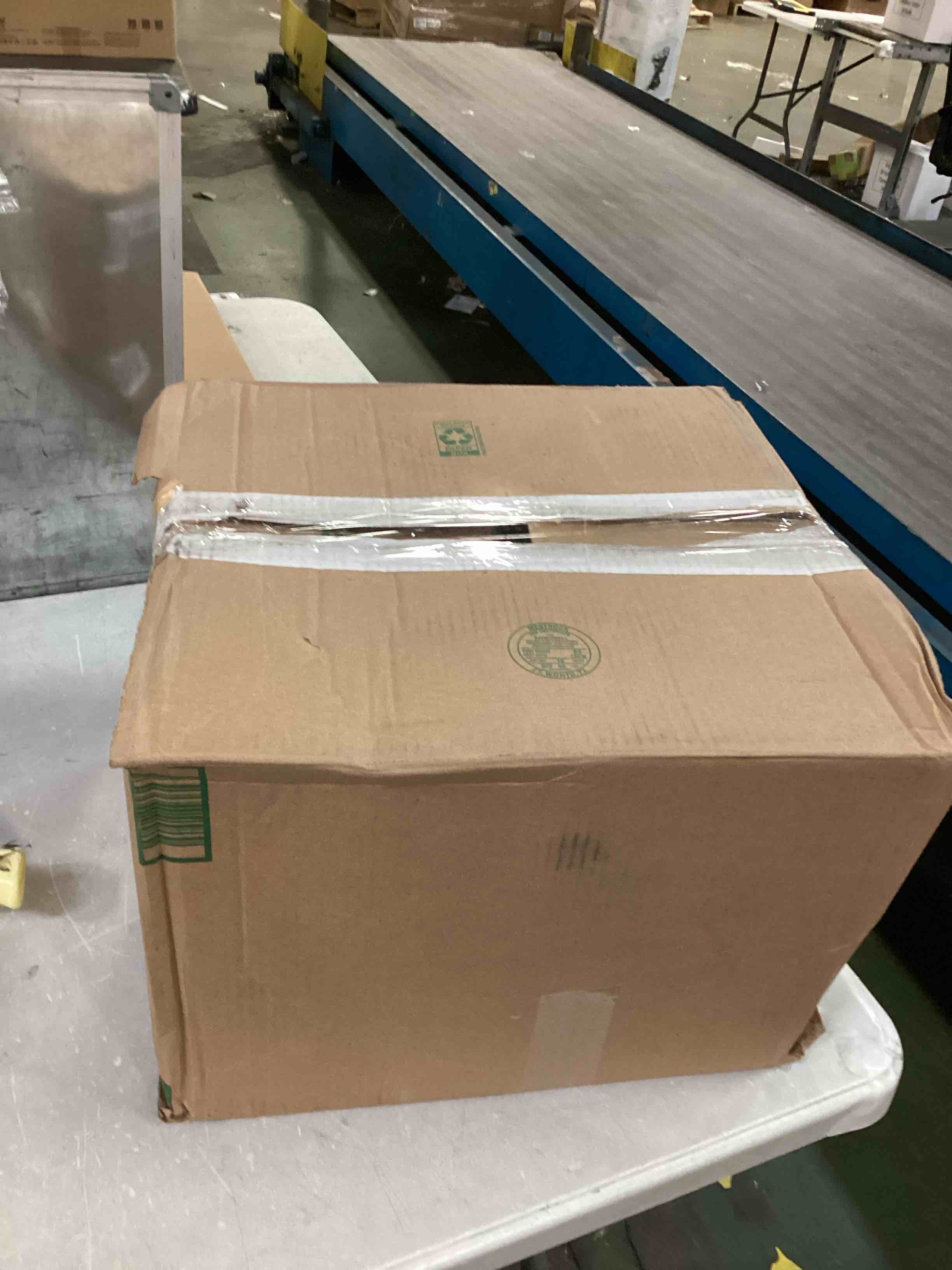 https://s3.amazonaws.com/lotting-images-prod/bidfta/GRN6618750_1715282474712.jpeg