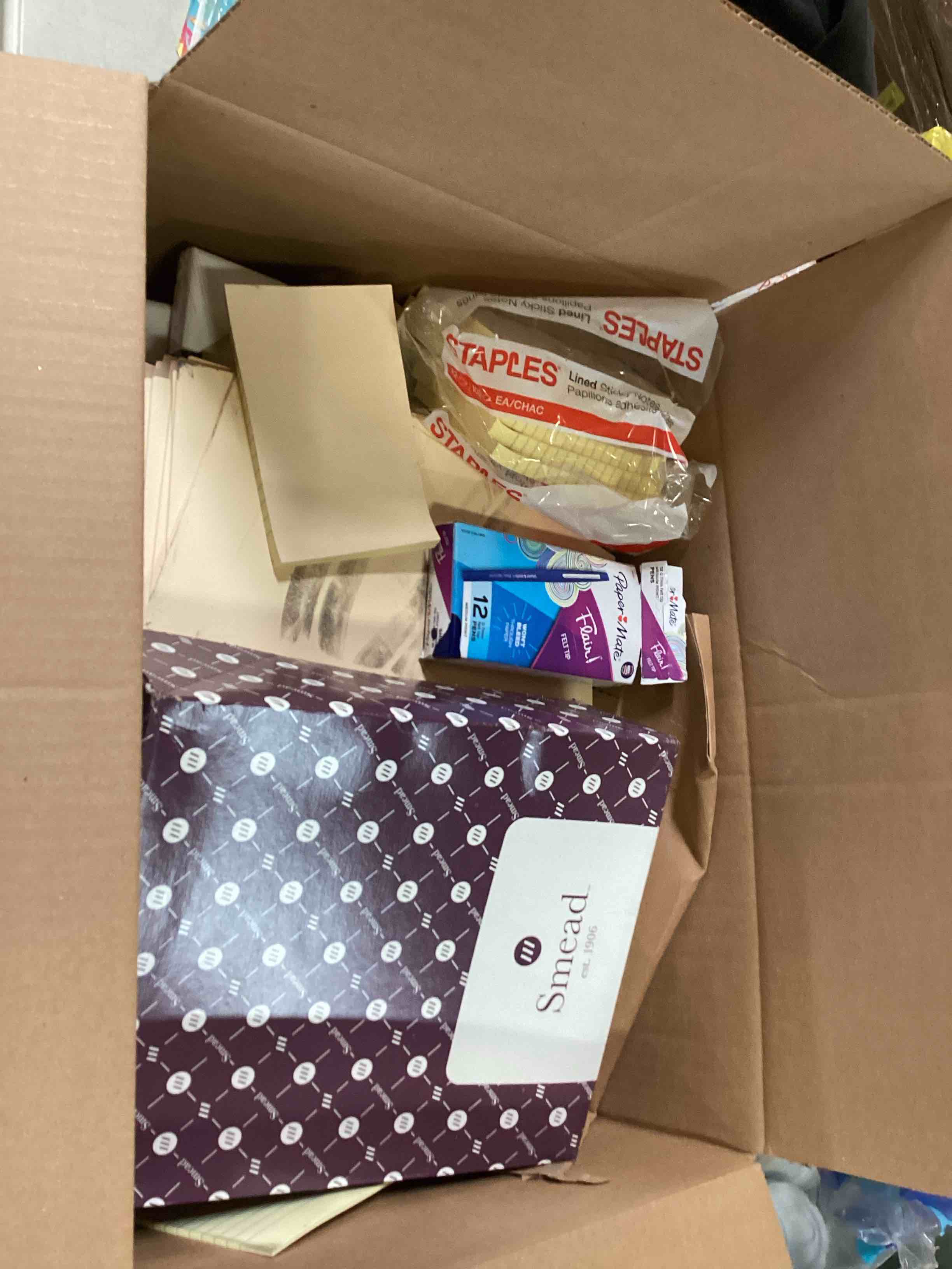 Assorted of variety of products for the maintenance and cleaning of office or home. (expiration date, brands and sizes may vary)