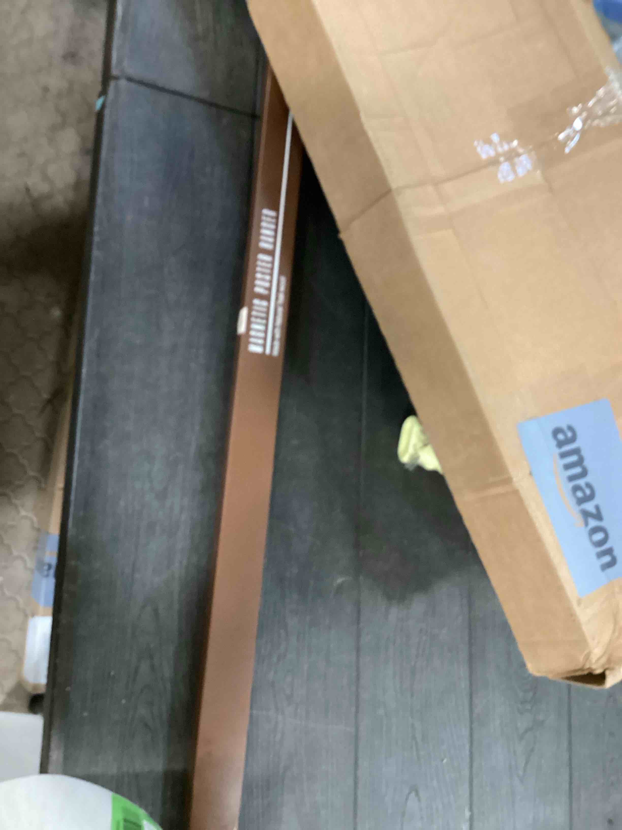 https://s3.amazonaws.com/lotting-images-prod/bidfta/GRN6619247_1715690853762.jpeg