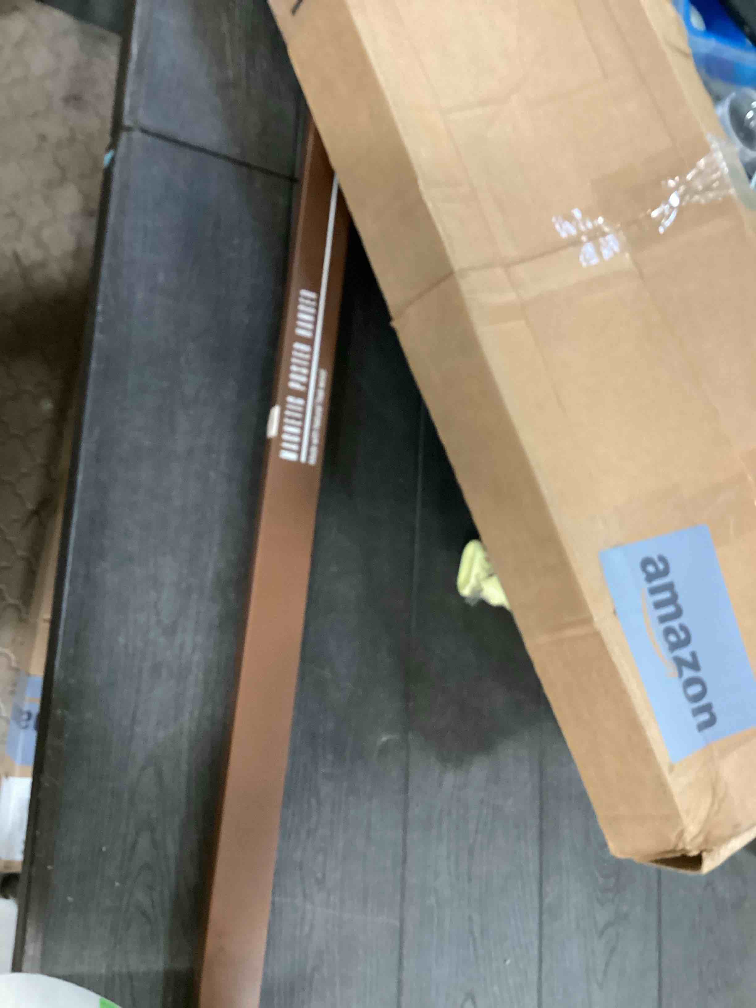 https://s3.amazonaws.com/lotting-images-prod/bidfta/GRN6619247_1715690854524.jpeg