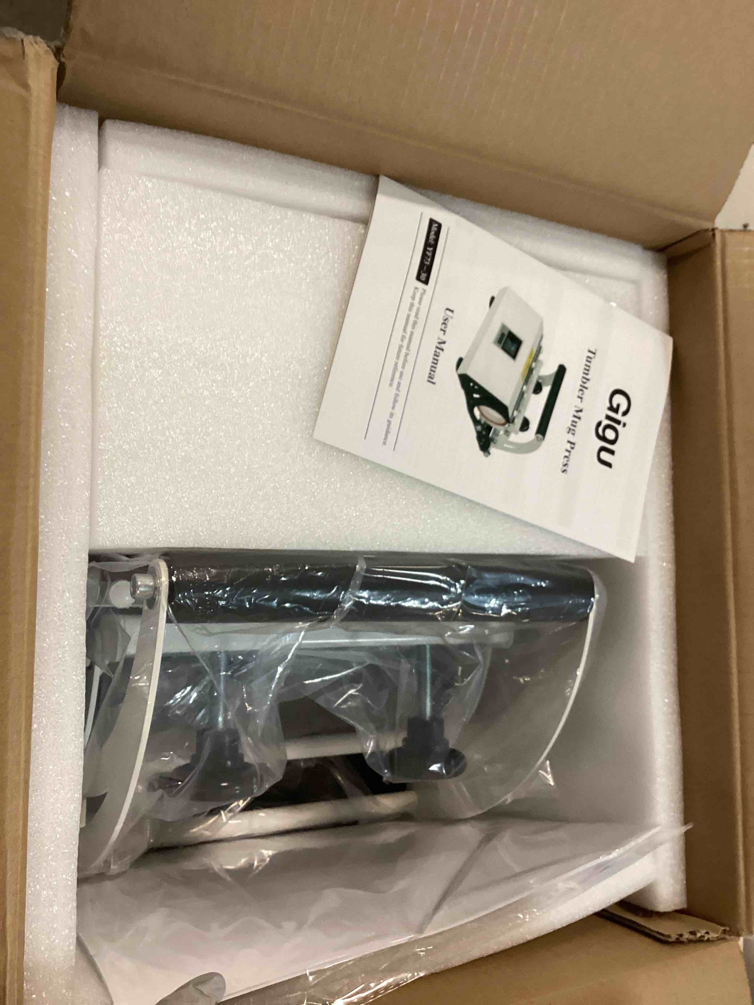 https://s3.amazonaws.com/lotting-images-prod/bidfta/GRN6620786_1716896228913.jpeg
