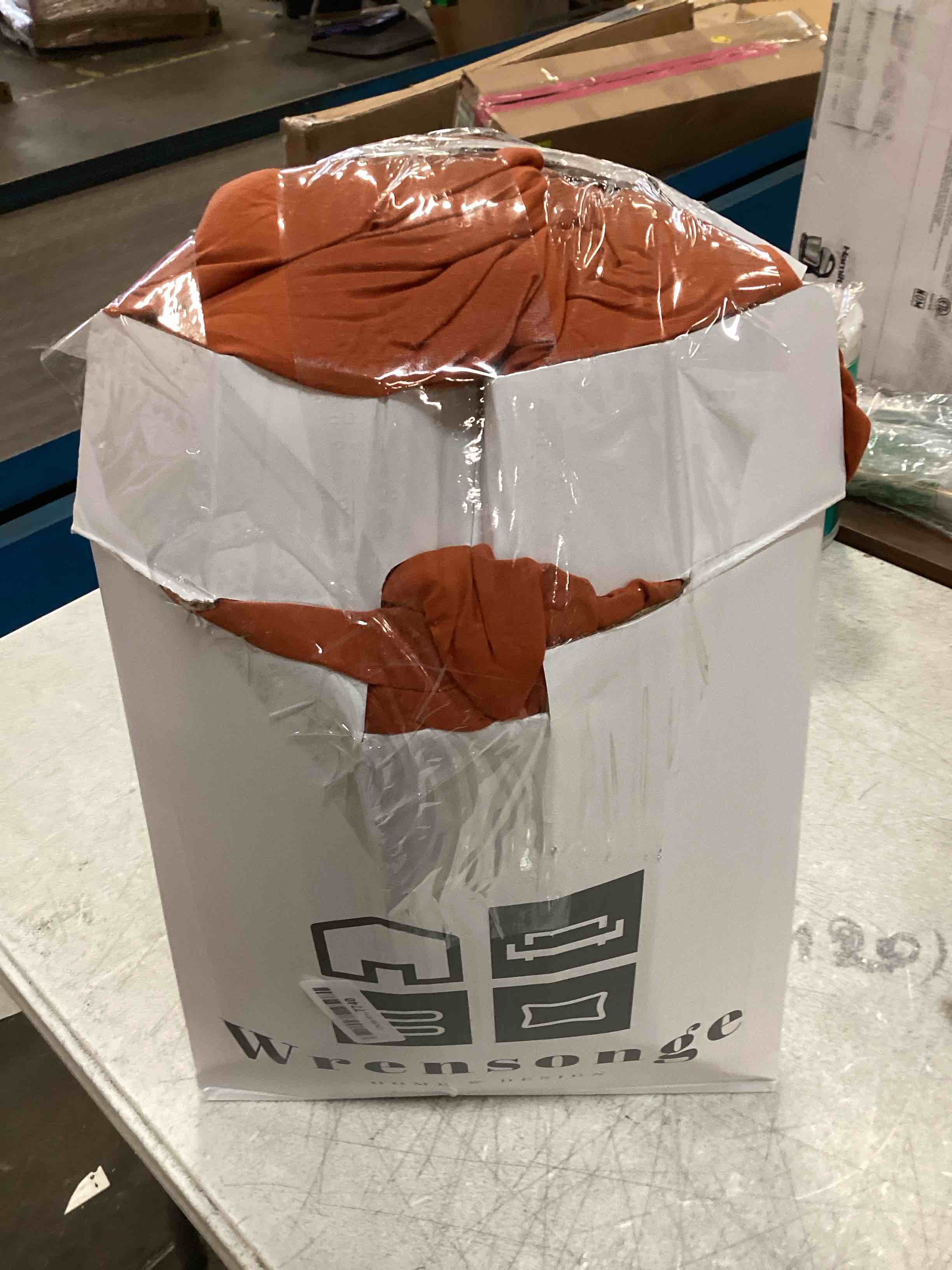 https://s3.amazonaws.com/lotting-images-prod/bidfta/GRN6621340_1717083498339.jpeg