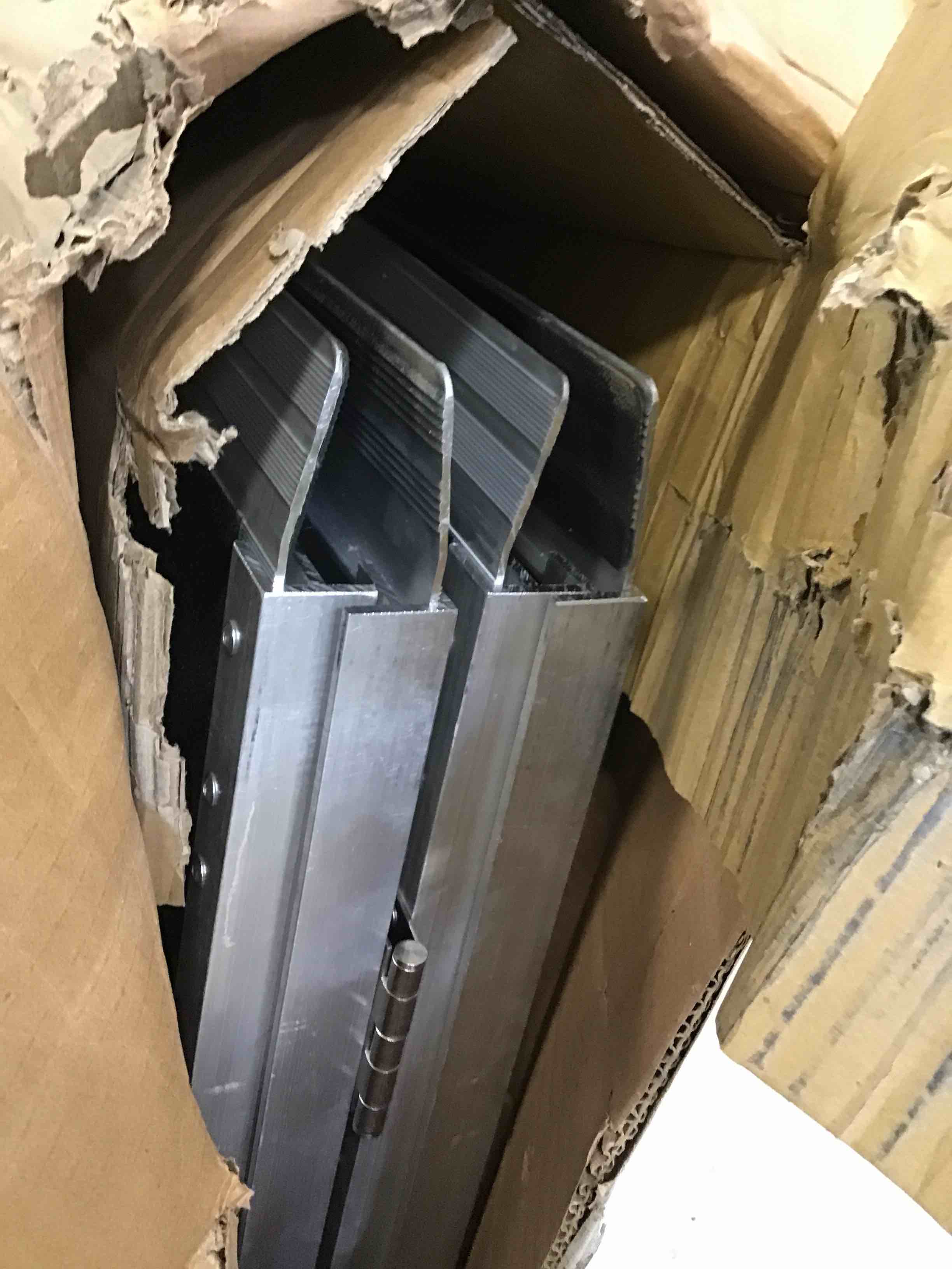 https://s3.amazonaws.com/lotting-images-prod/bidfta/GRN6621964_1716312324228.jpeg