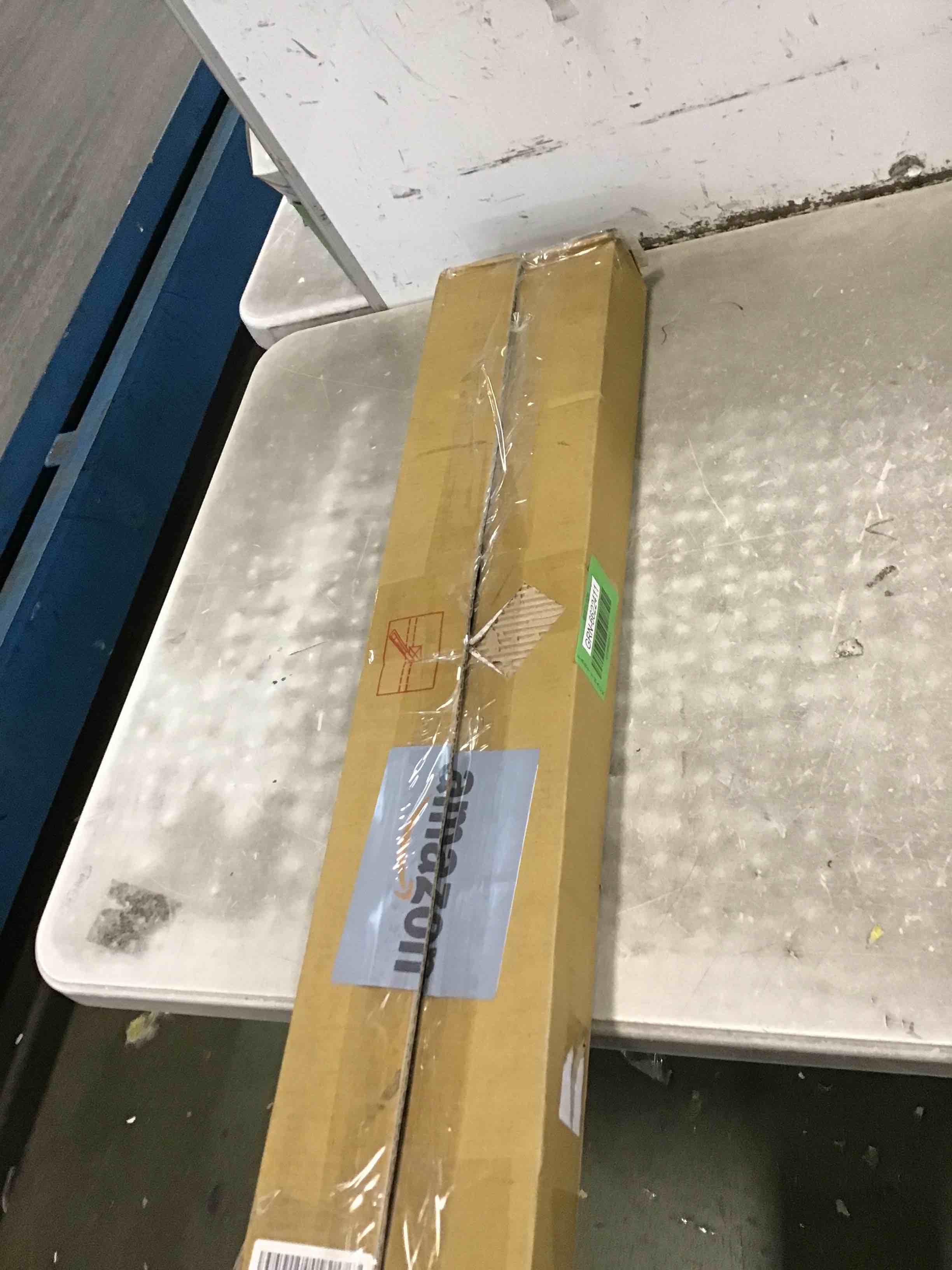 https://s3.amazonaws.com/lotting-images-prod/bidfta/GRN6622411_1716479317979.jpeg