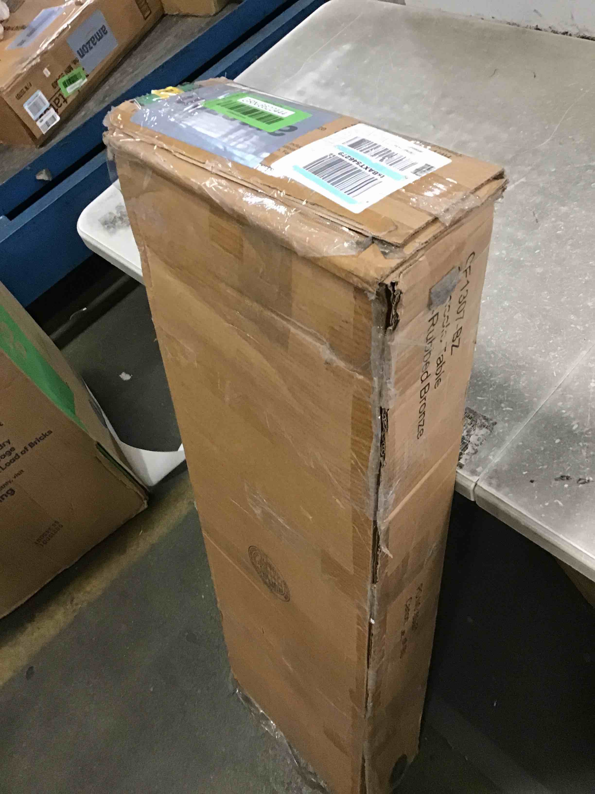 https://s3.amazonaws.com/lotting-images-prod/bidfta/GRN6622442_1716485128906.jpeg