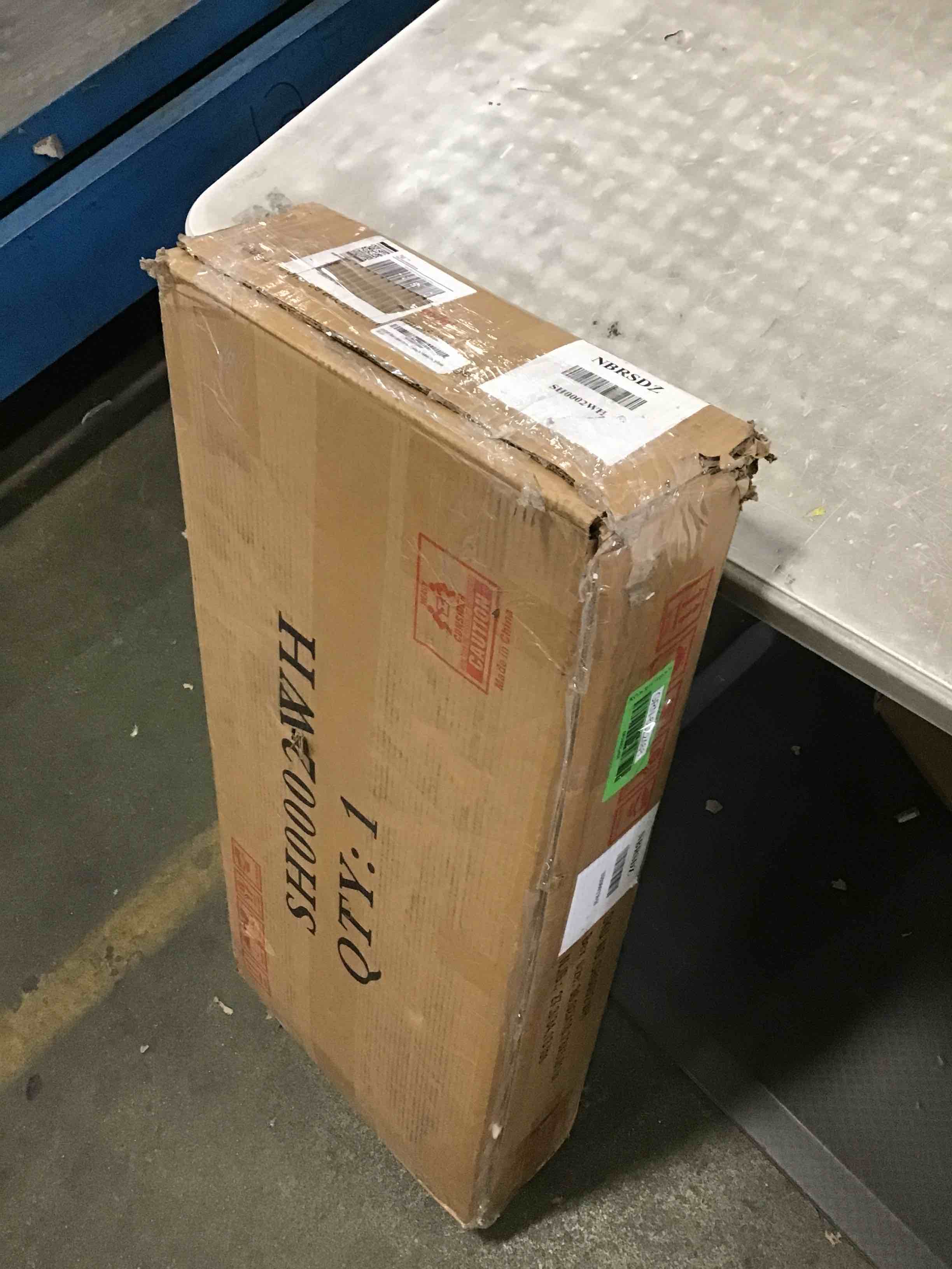 https://s3.amazonaws.com/lotting-images-prod/bidfta/GRN6622468_1716488116672.jpeg