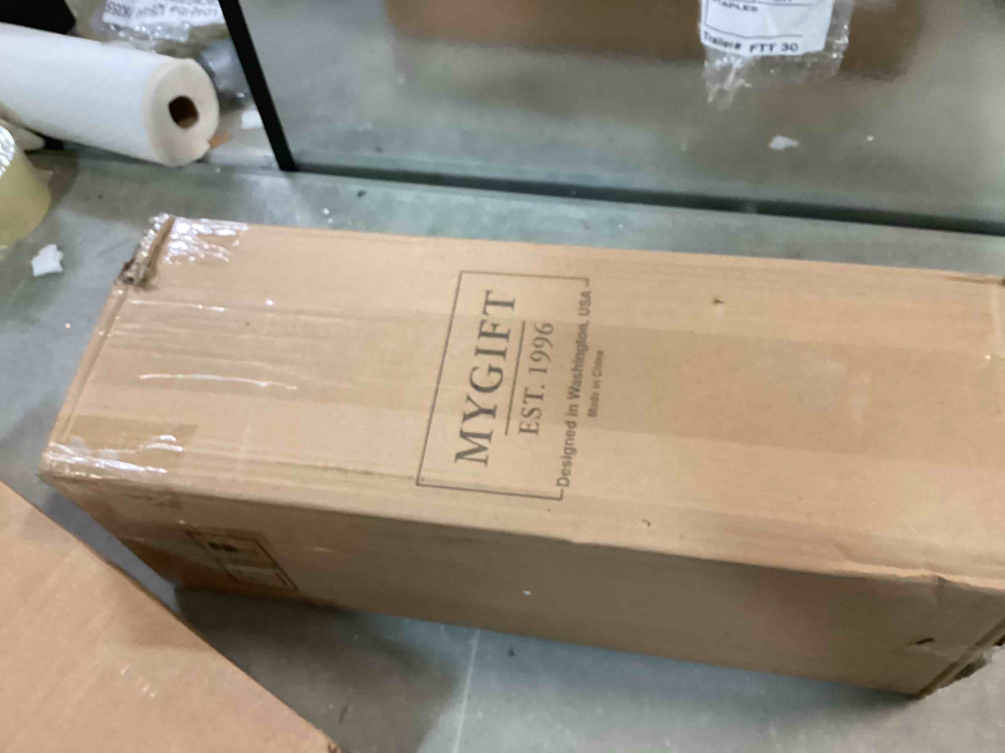https://s3.amazonaws.com/lotting-images-prod/bidfta/GRN6622963_1716054717912.jpeg