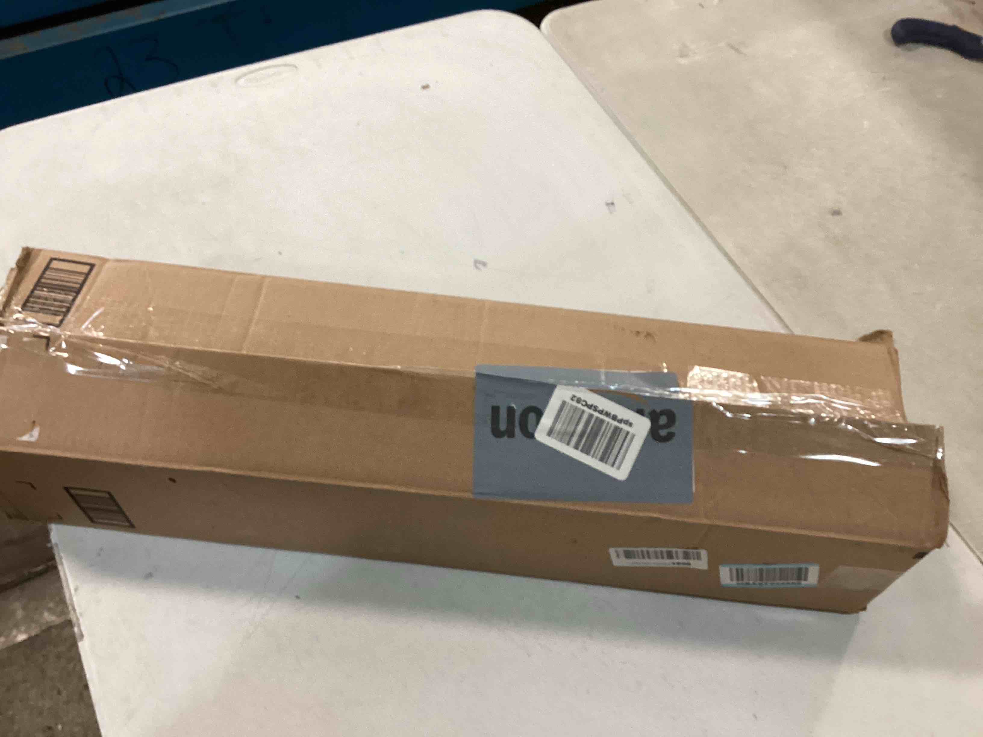 https://s3.amazonaws.com/lotting-images-prod/bidfta/GRN6623554_1716393981869.jpeg