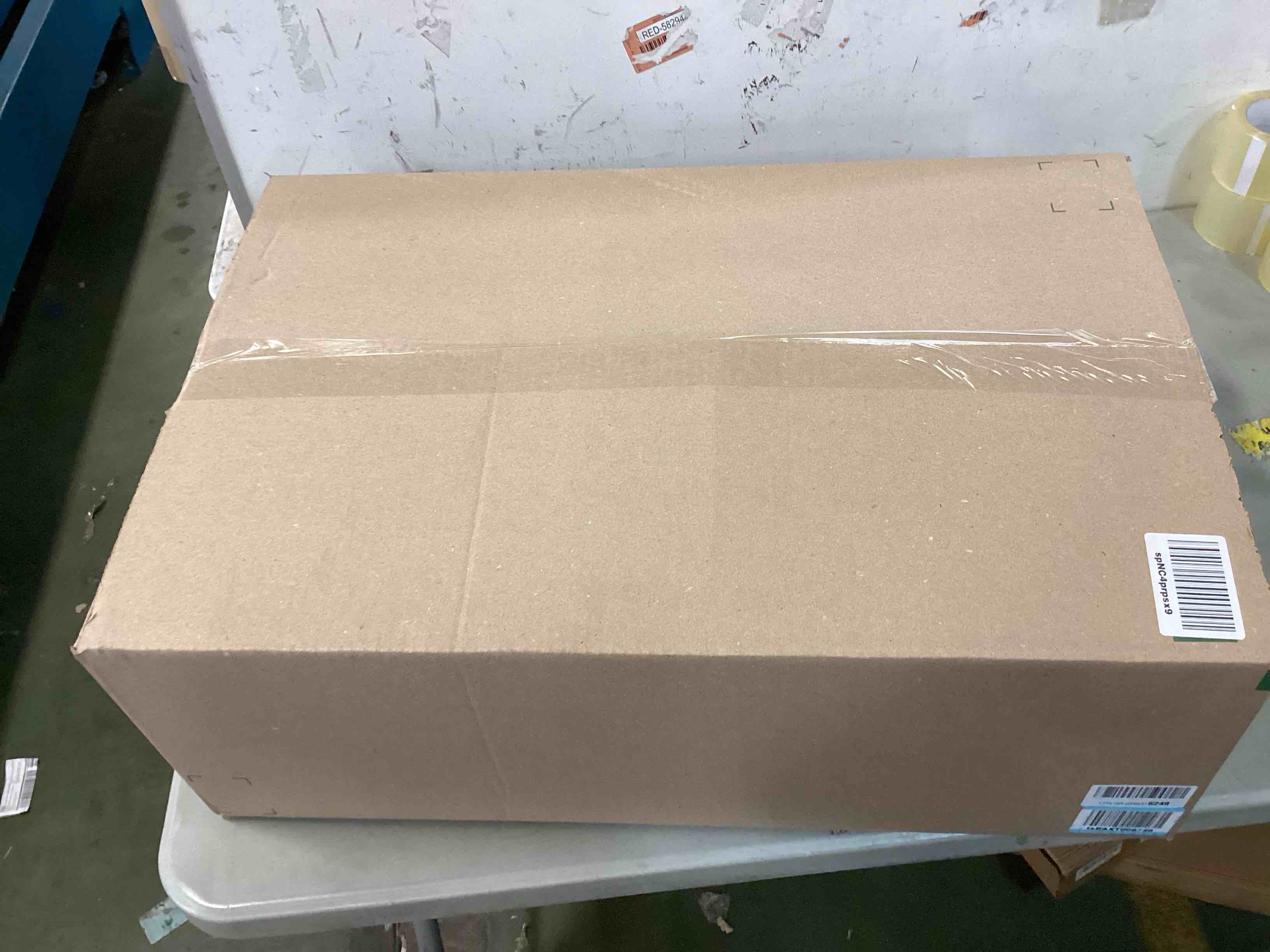 https://s3.amazonaws.com/lotting-images-prod/bidfta/GRN6623809_1716571646610.jpeg