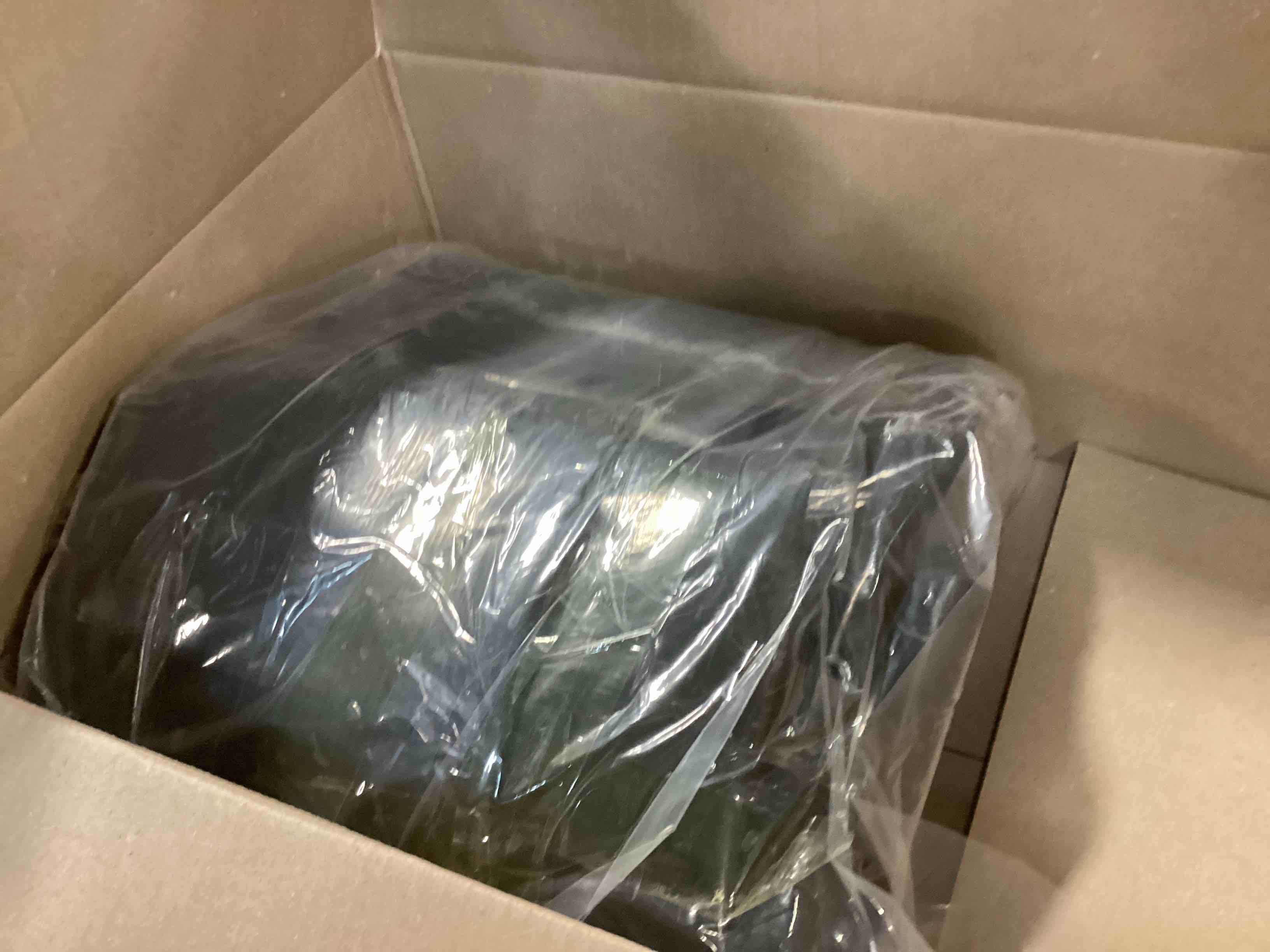 https://s3.amazonaws.com/lotting-images-prod/bidfta/GRN6623809_1716571663381.jpeg
