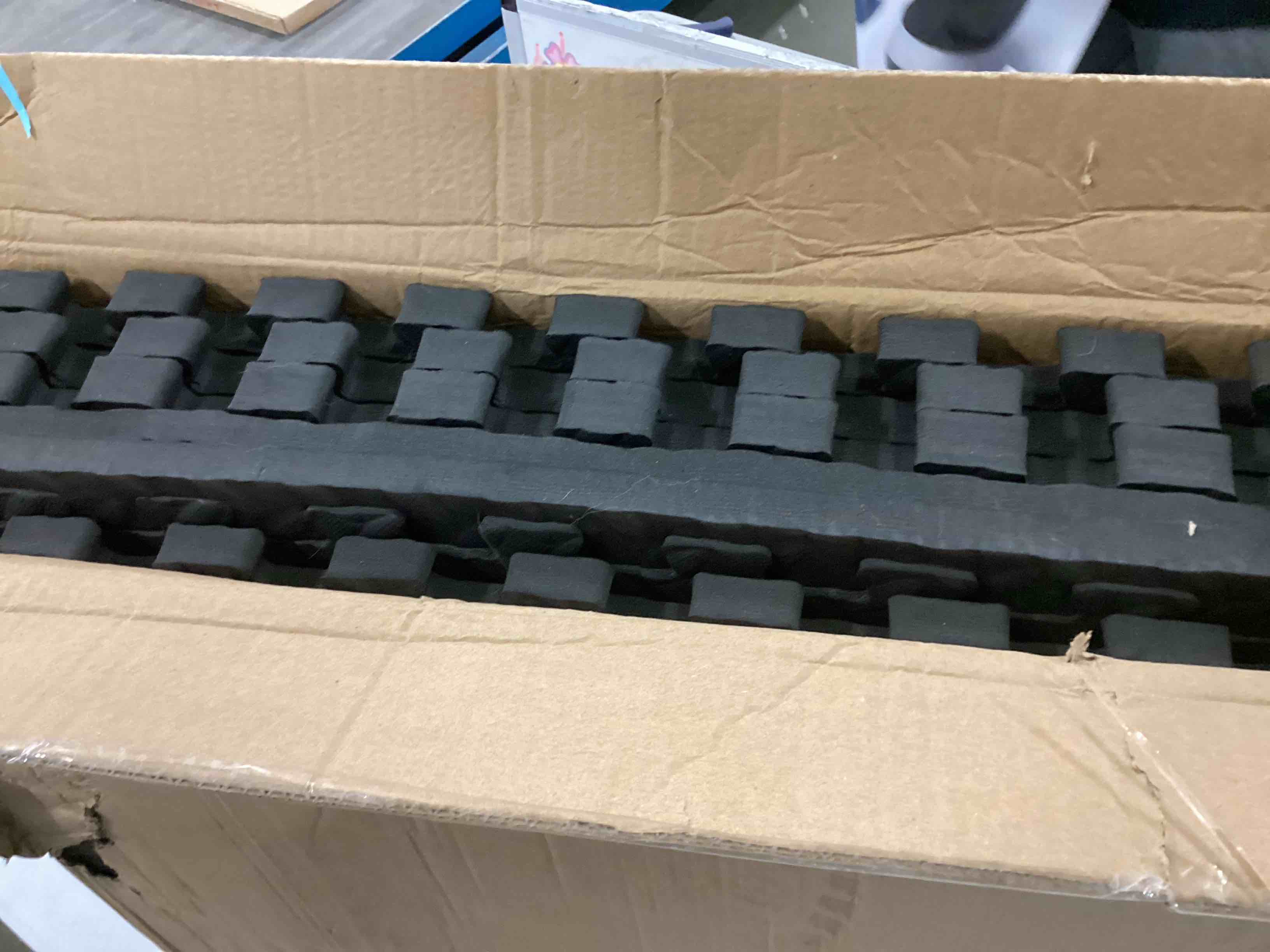 https://s3.amazonaws.com/lotting-images-prod/bidfta/GRN6624135_1716984170752.jpeg