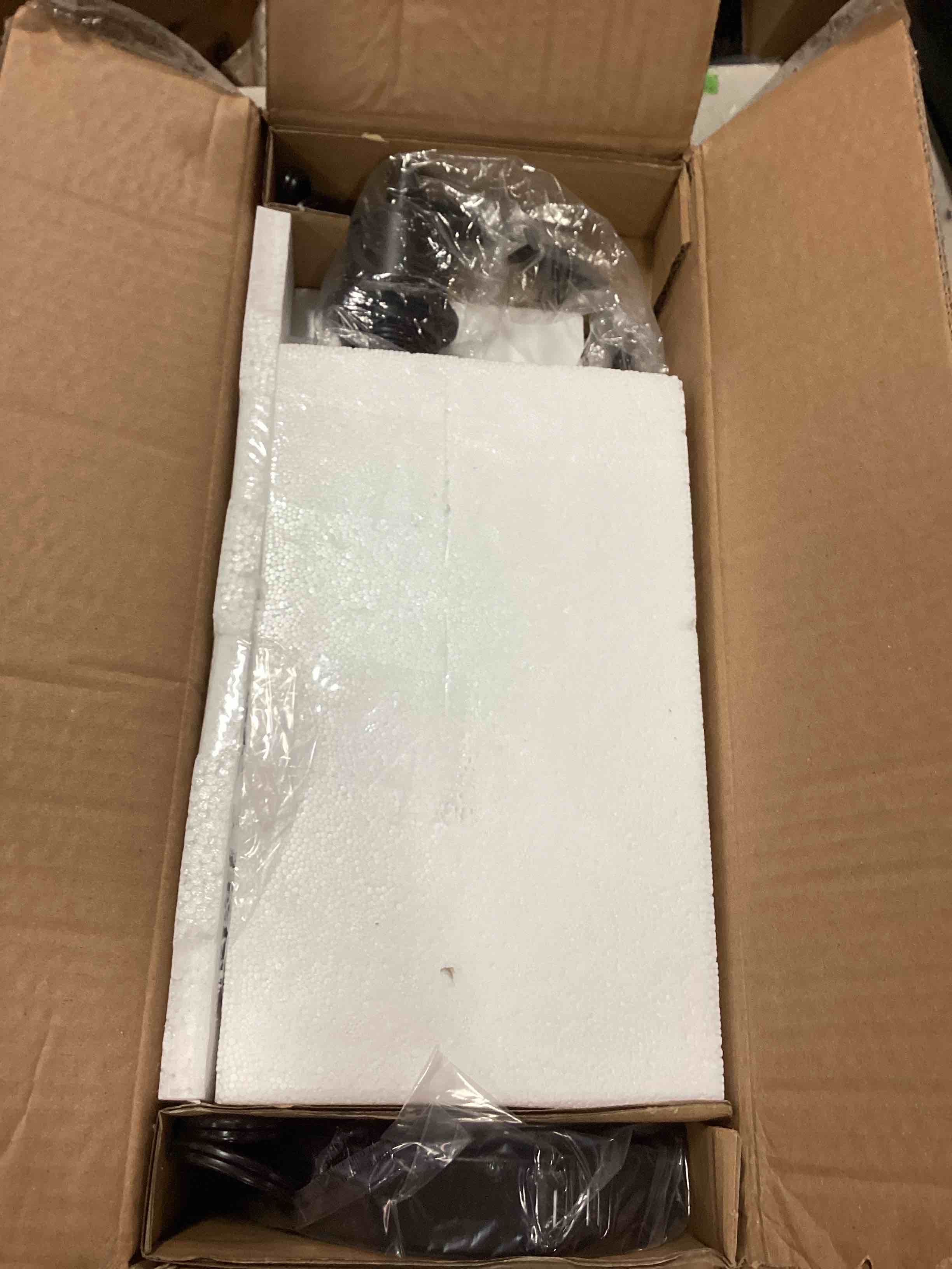 https://s3.amazonaws.com/lotting-images-prod/bidfta/GRN6624445_1716294025913.jpeg