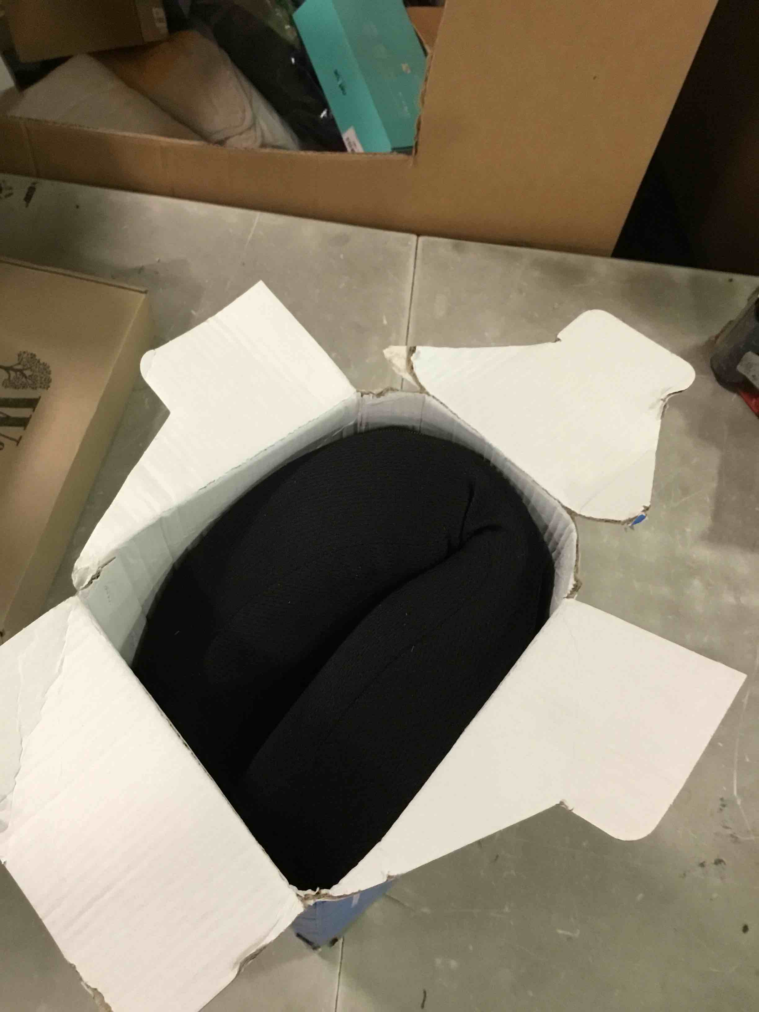 https://s3.amazonaws.com/lotting-images-prod/bidfta/GRN6624831_1716403321479.jpeg
