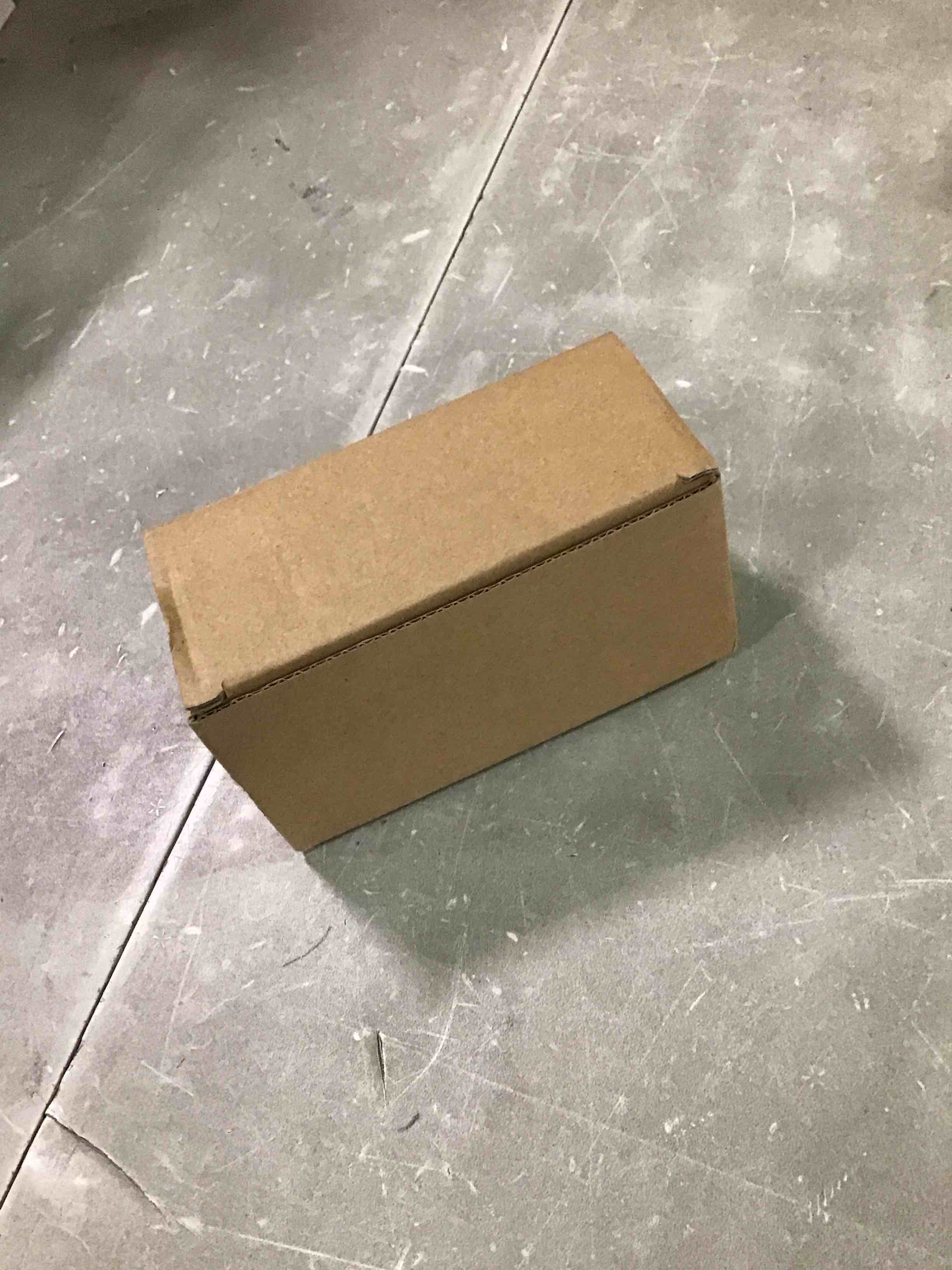 https://s3.amazonaws.com/lotting-images-prod/bidfta/GRN6624923_1716468077119.jpeg