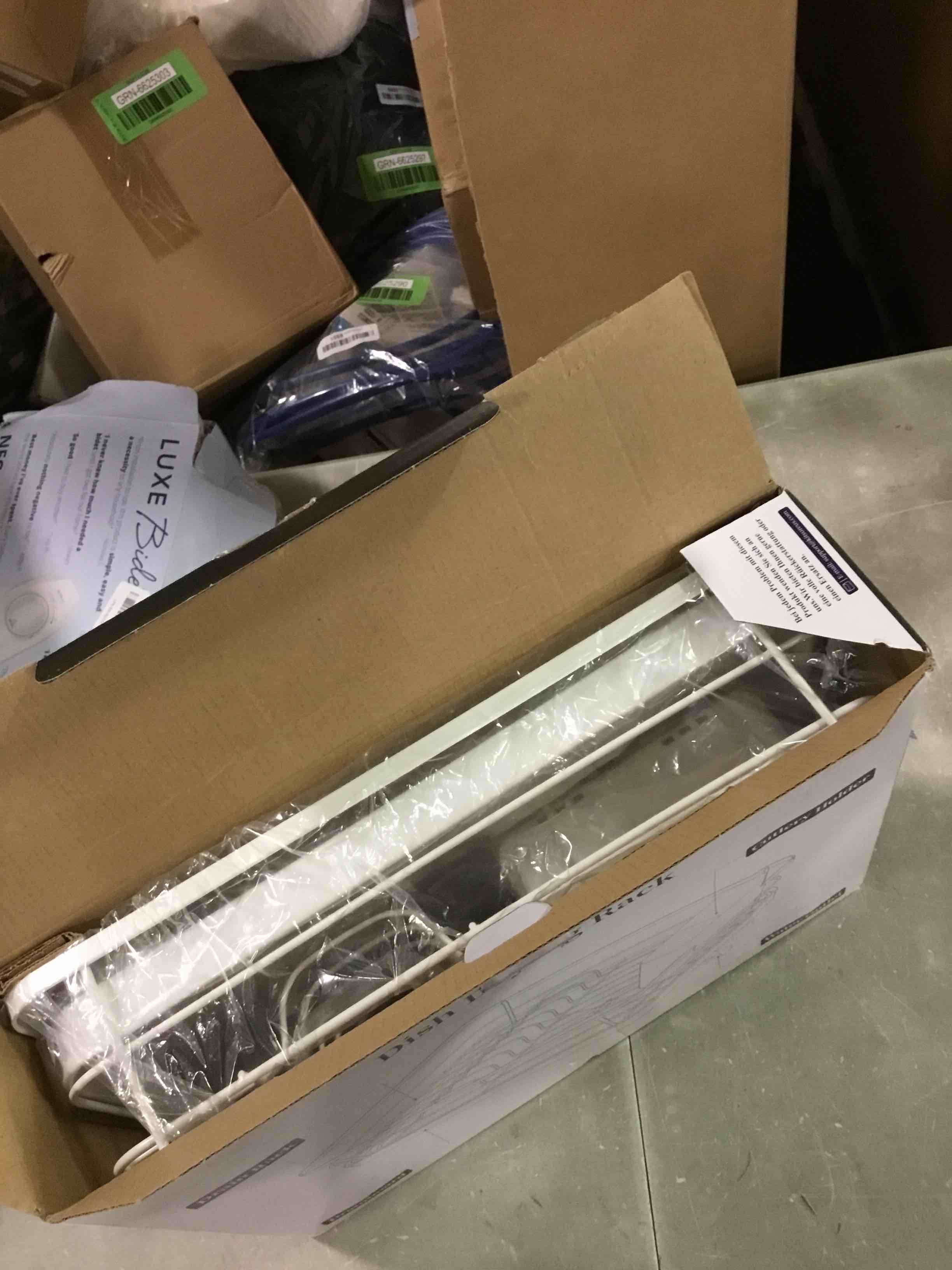 https://s3.amazonaws.com/lotting-images-prod/bidfta/GRN6625310_1716556136555.jpeg
