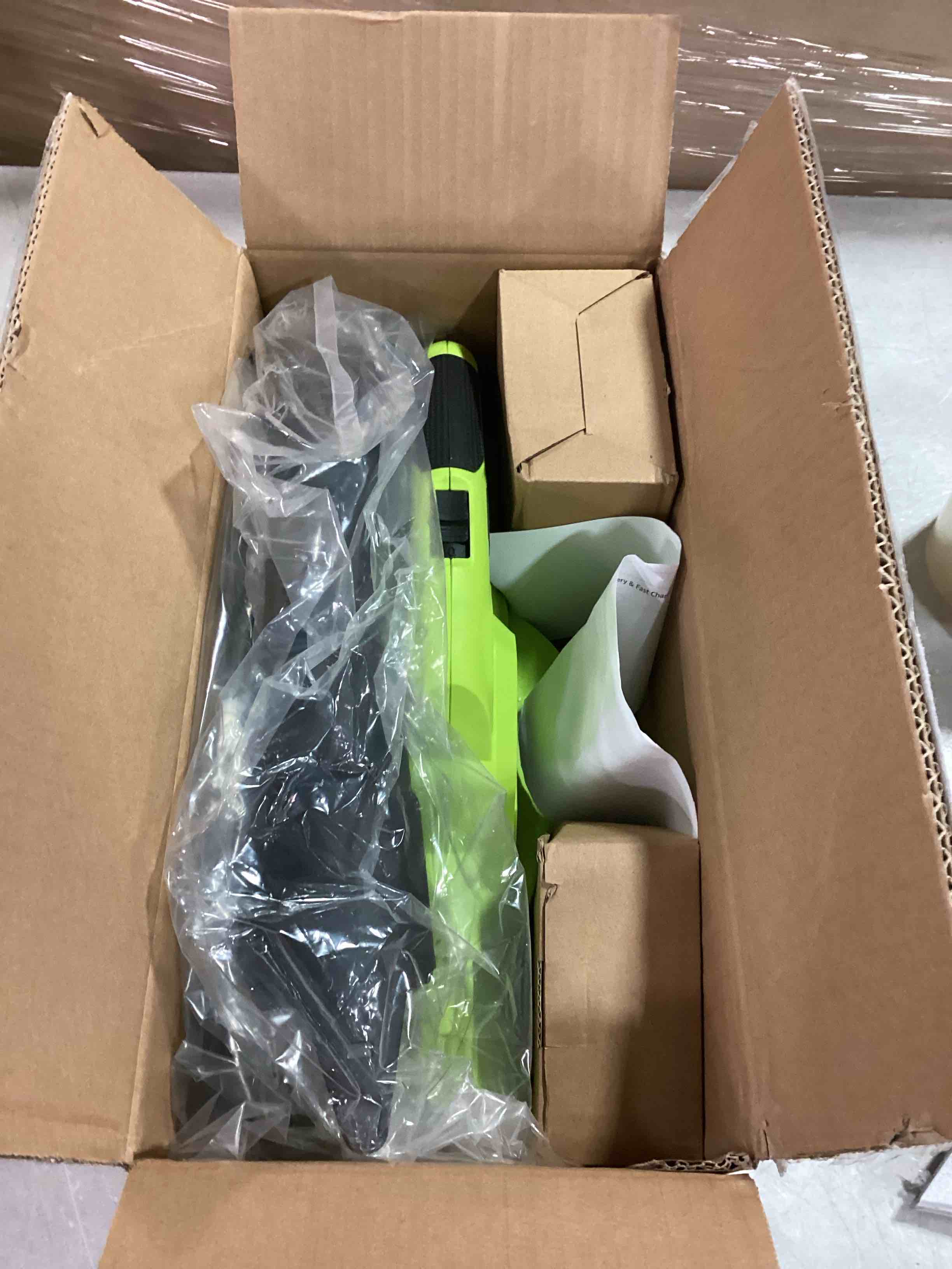 https://s3.amazonaws.com/lotting-images-prod/bidfta/GRN6625601_1716636078833.jpeg