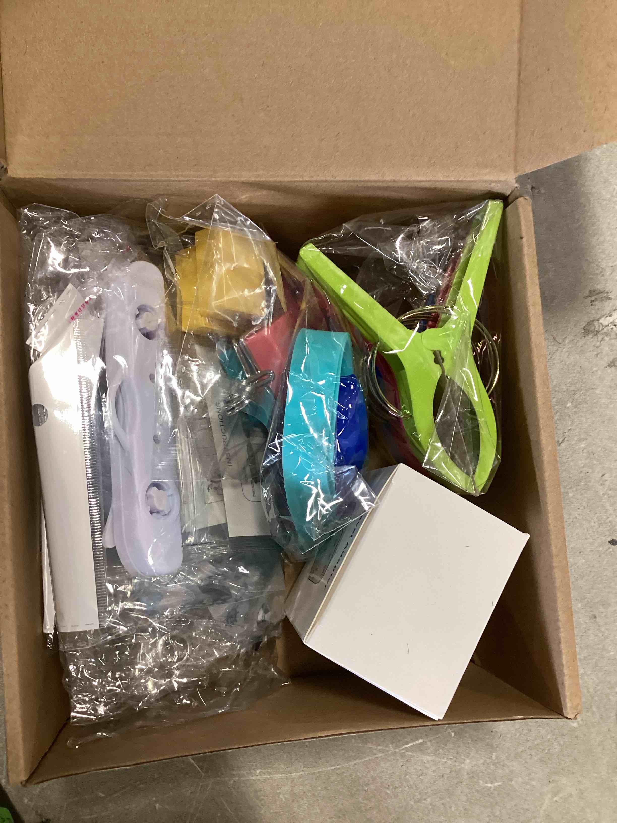https://s3.amazonaws.com/lotting-images-prod/bidfta/GRN6626387_1716406848527.jpeg