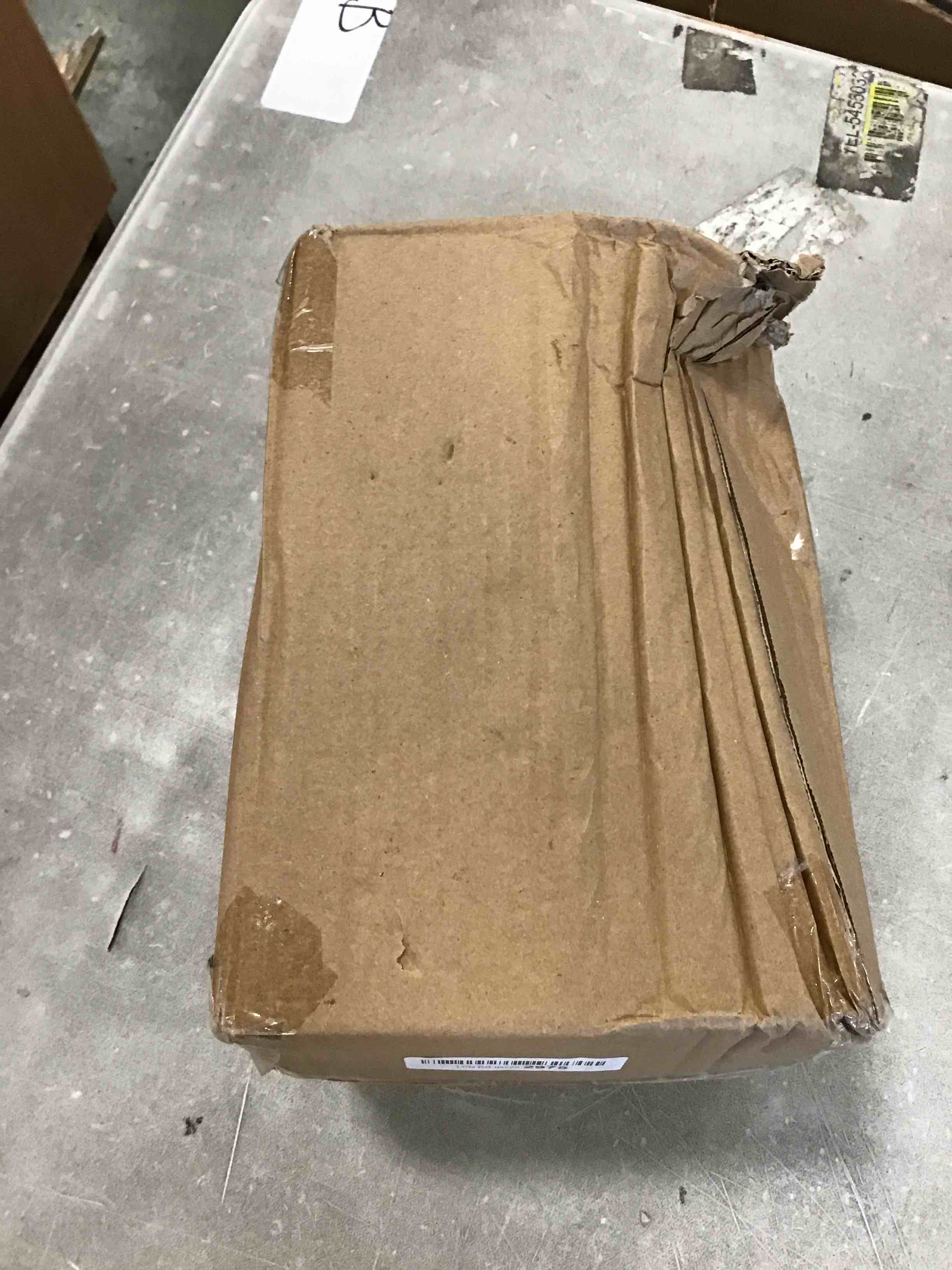 https://s3.amazonaws.com/lotting-images-prod/bidfta/GRN6626815_1716897171556.jpeg