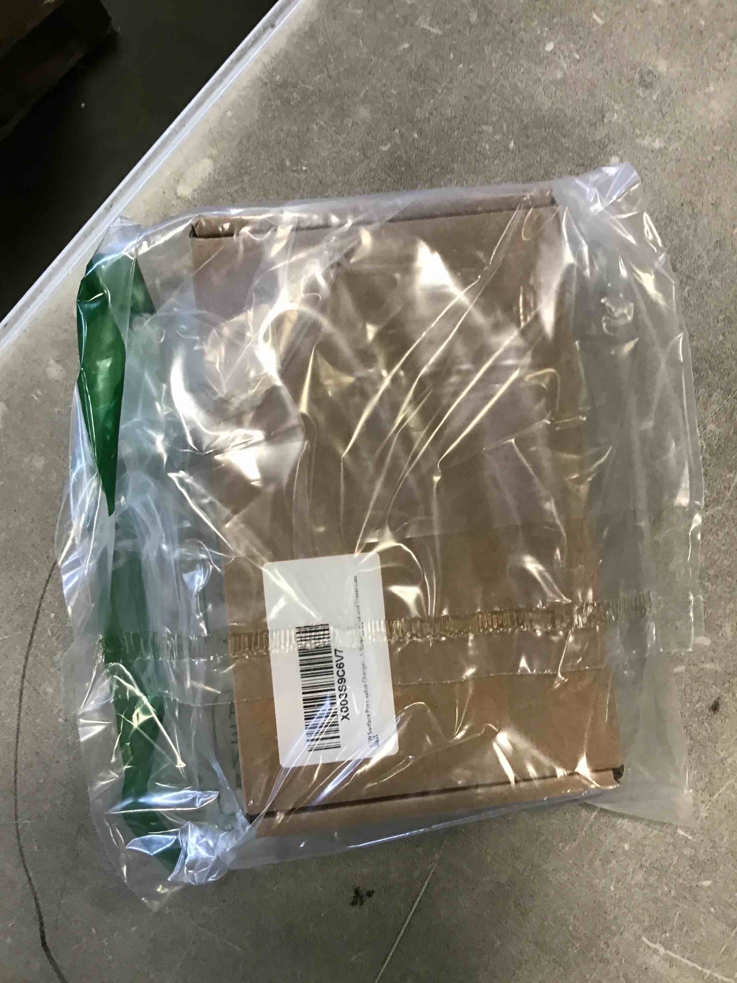 https://s3.amazonaws.com/lotting-images-prod/bidfta/GRN6626945_1716908064237.jpeg