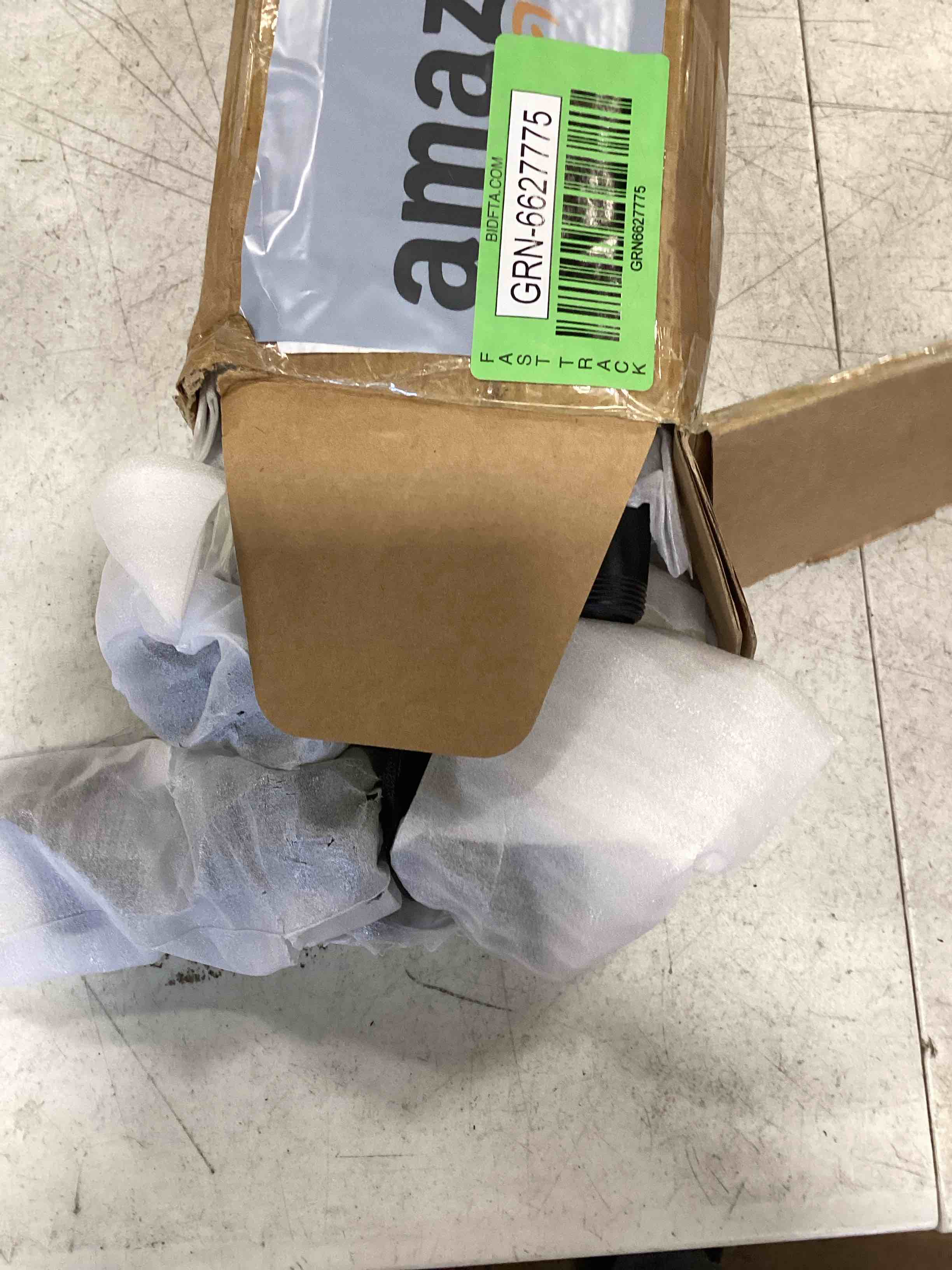 https://s3.amazonaws.com/lotting-images-prod/bidfta/GRN6627775_1716217419633.jpeg