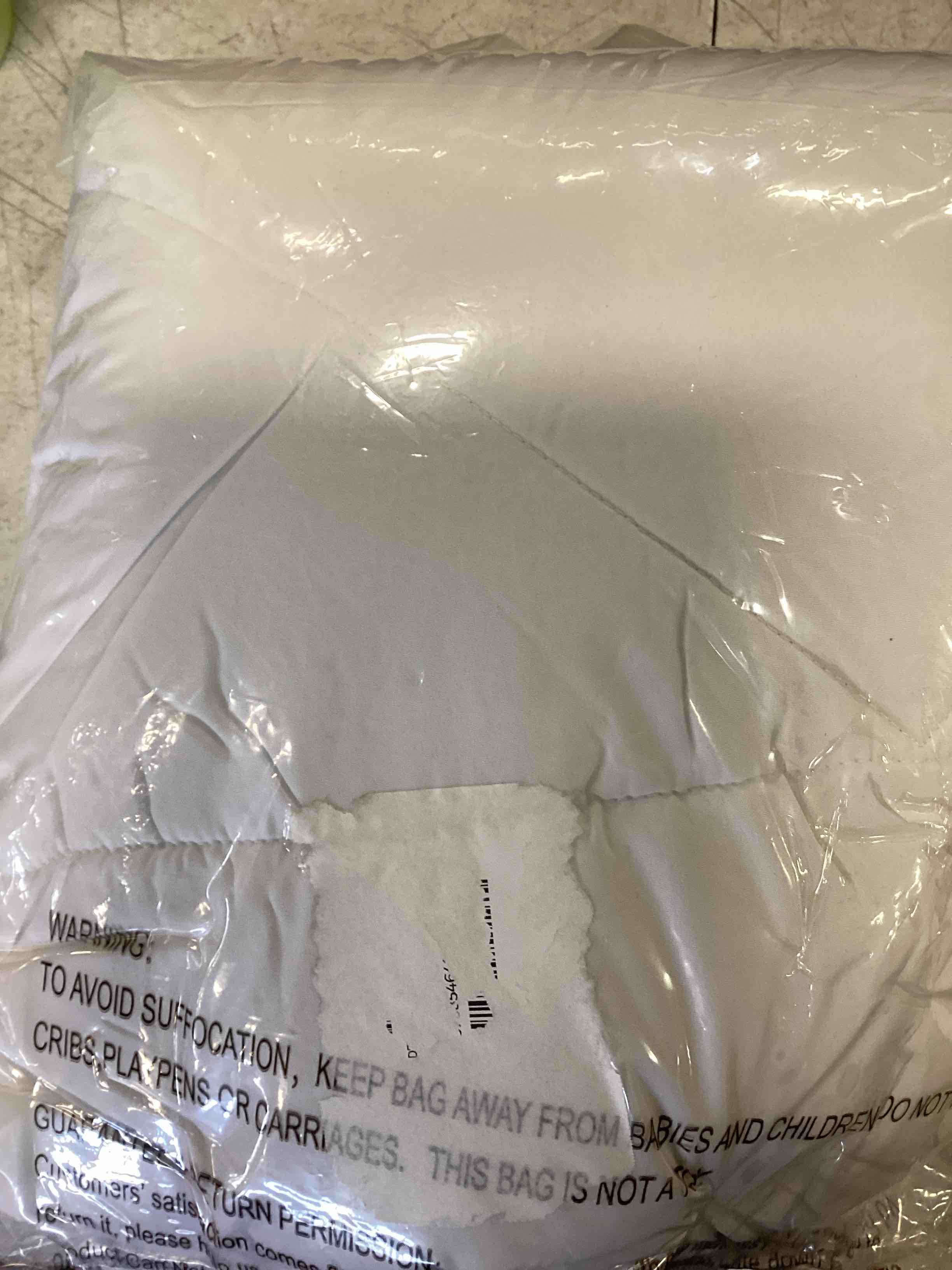 https://s3.amazonaws.com/lotting-images-prod/bidfta/GRN6628163_1716312289301.jpeg
