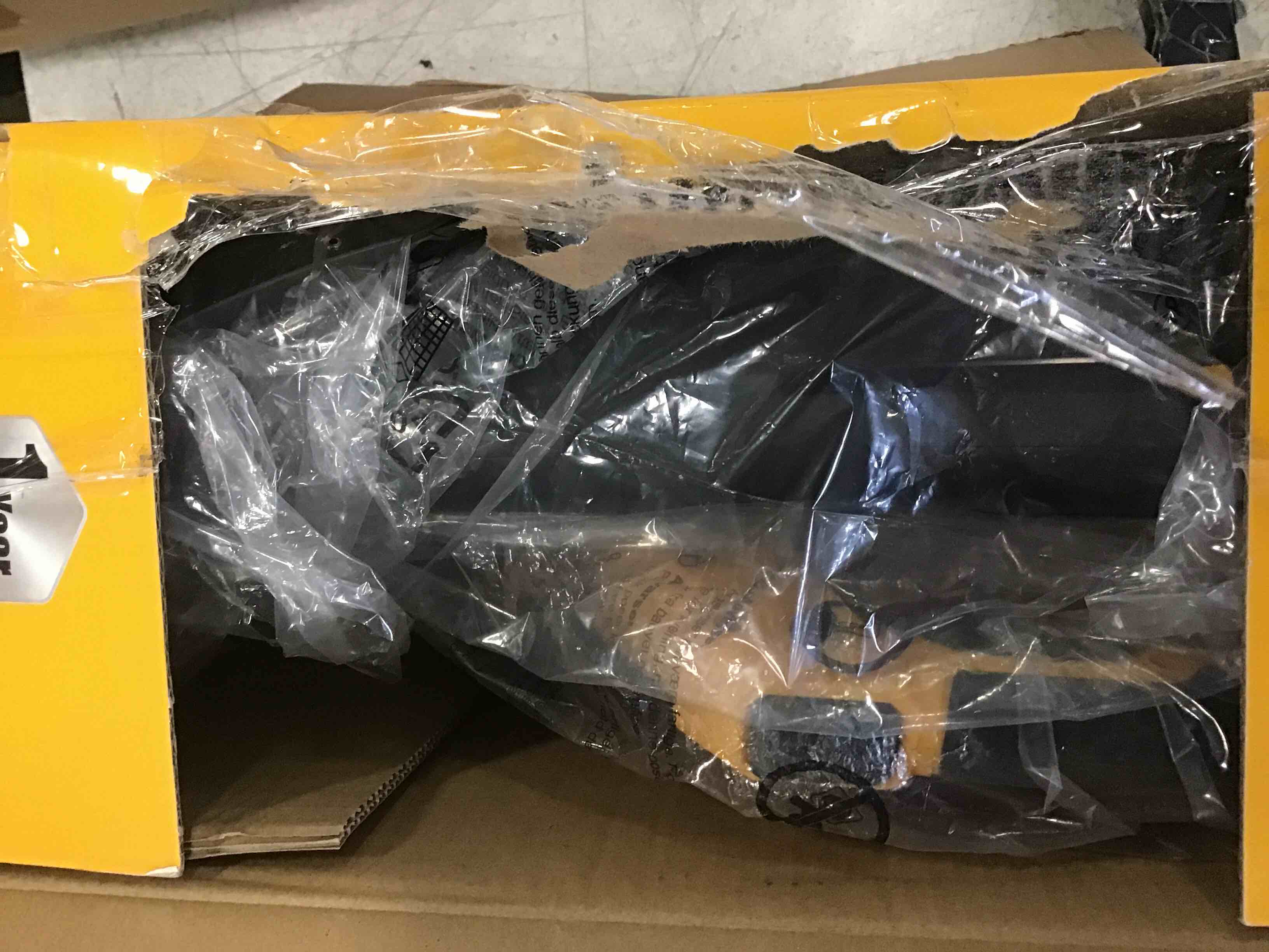 https://s3.amazonaws.com/lotting-images-prod/bidfta/GRN6628433_1716396969708.jpeg