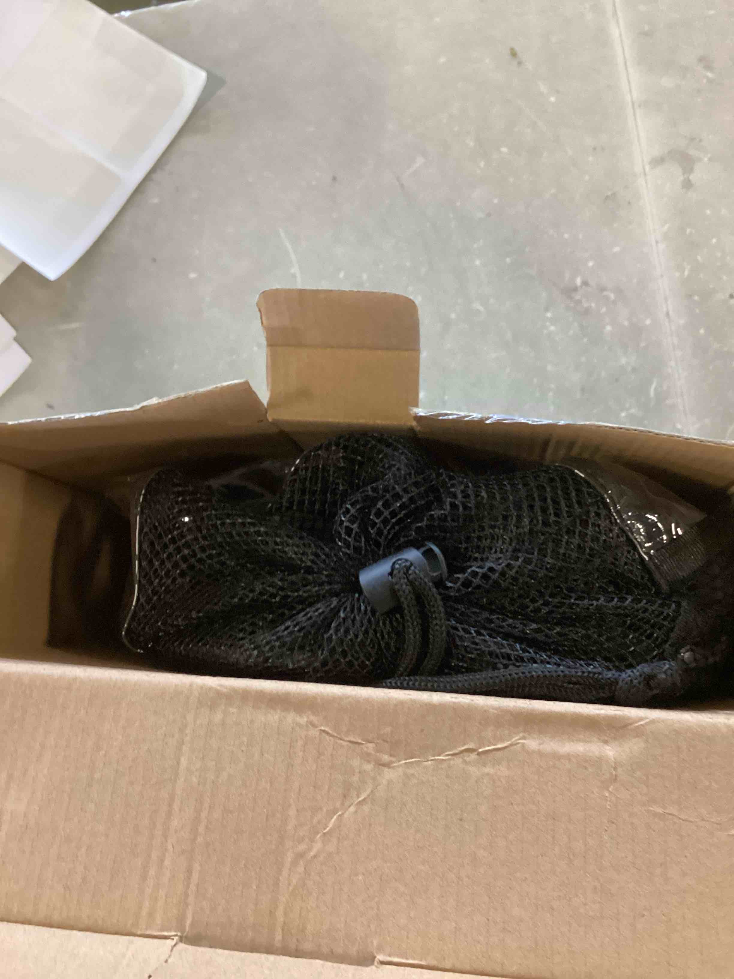 https://s3.amazonaws.com/lotting-images-prod/bidfta/GRN6629046_1716233226427.jpeg