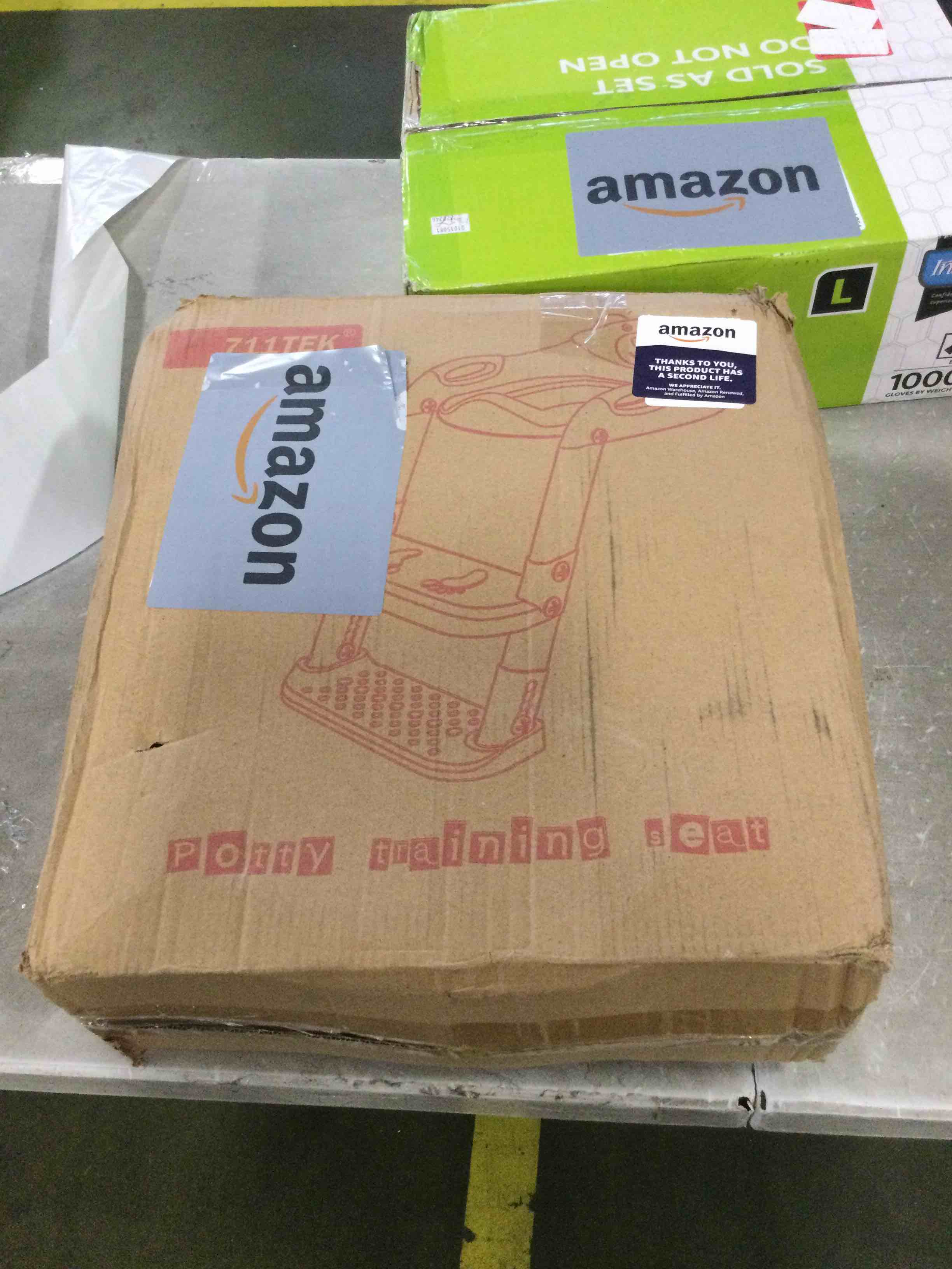 https://s3.amazonaws.com/lotting-images-prod/bidfta/GRN6629337_1716383997107.jpeg