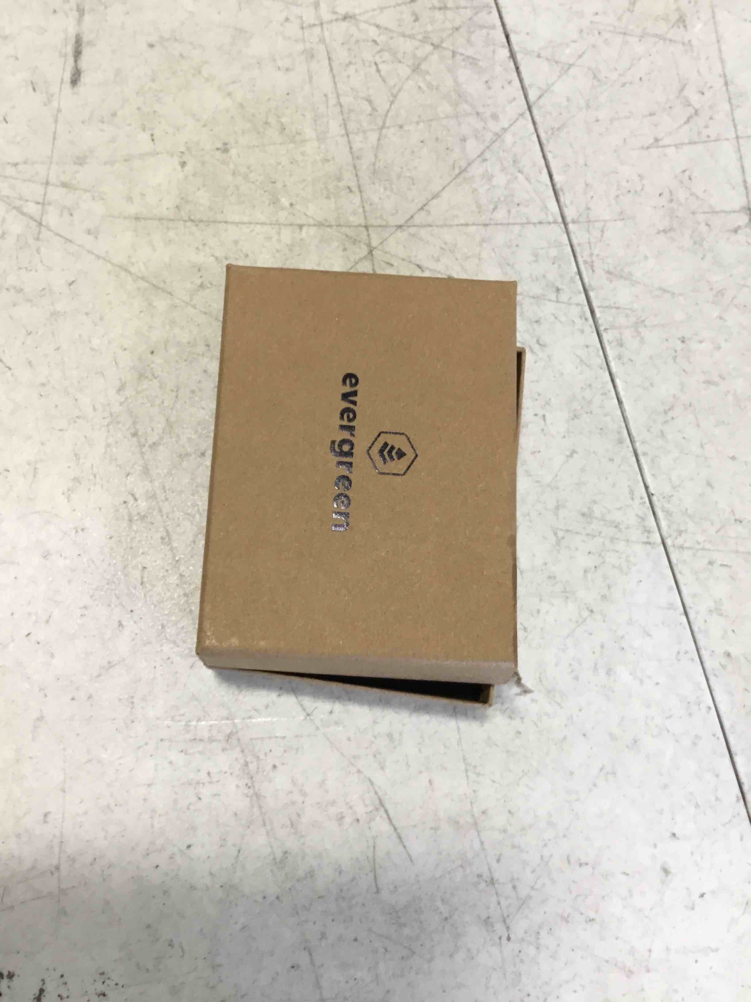 https://s3.amazonaws.com/lotting-images-prod/bidfta/GRN6629919_1716572244792.jpeg