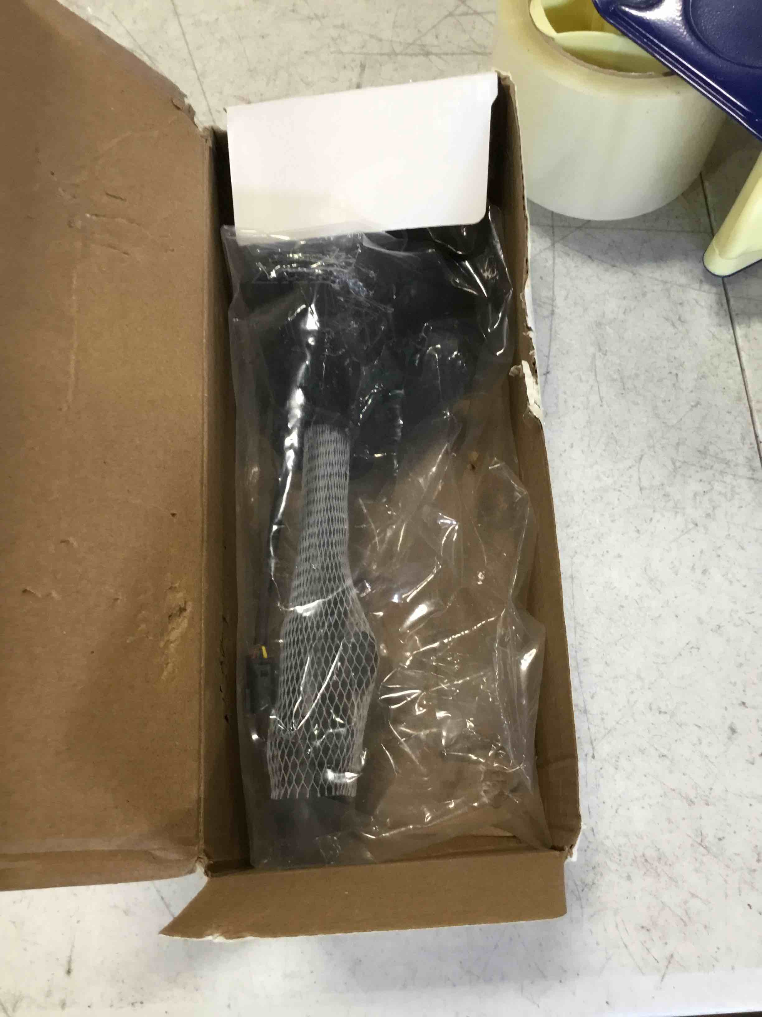 https://s3.amazonaws.com/lotting-images-prod/bidfta/GRN6629985_1716578632756.jpeg