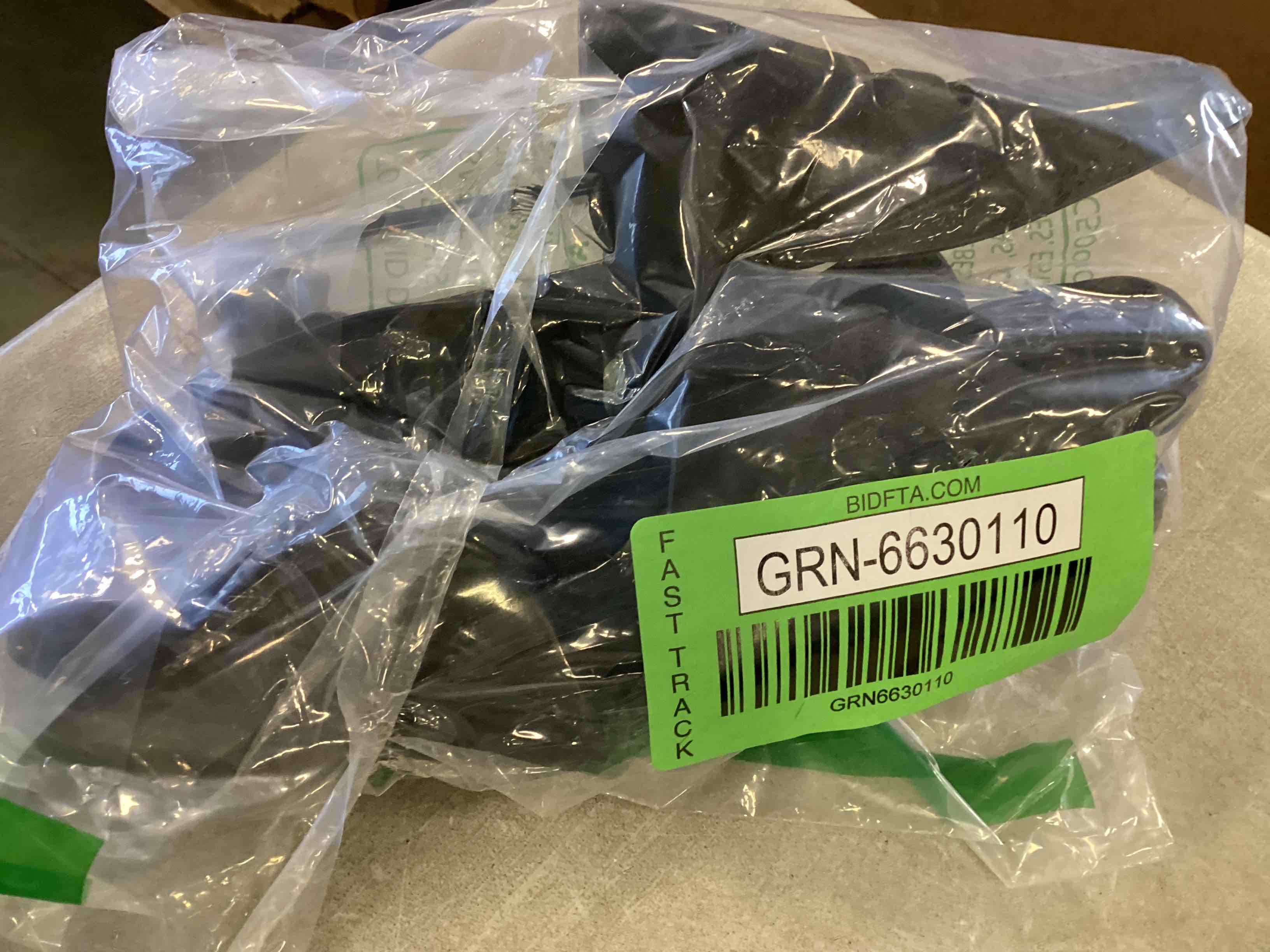 https://s3.amazonaws.com/lotting-images-prod/bidfta/GRN6630110_1716903003948.jpeg