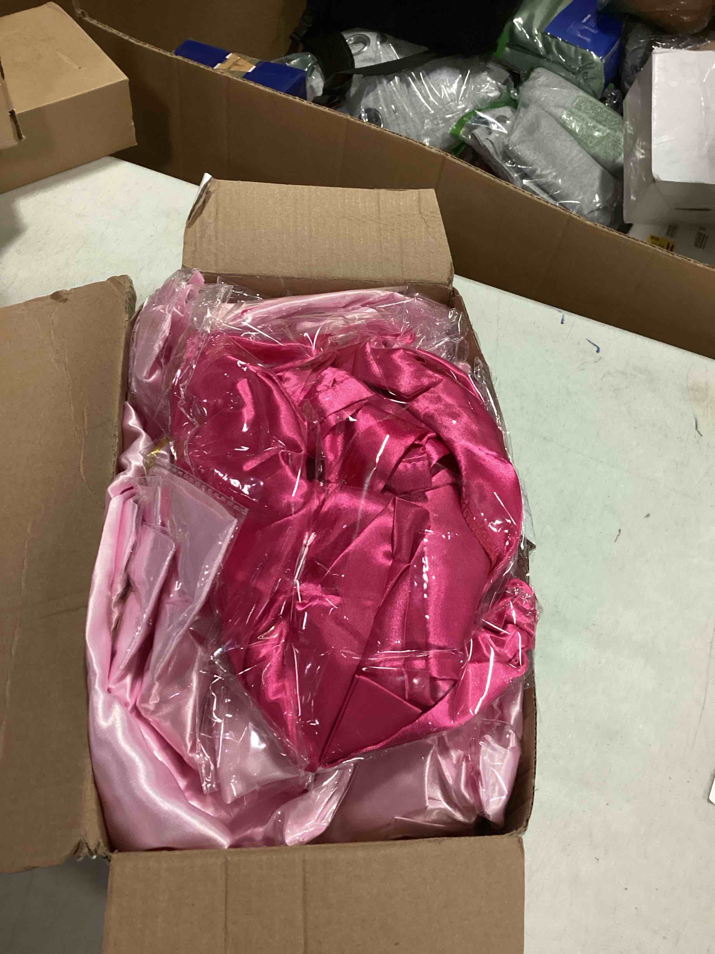 https://s3.amazonaws.com/lotting-images-prod/bidfta/GRN6630709_1716309534721.jpeg