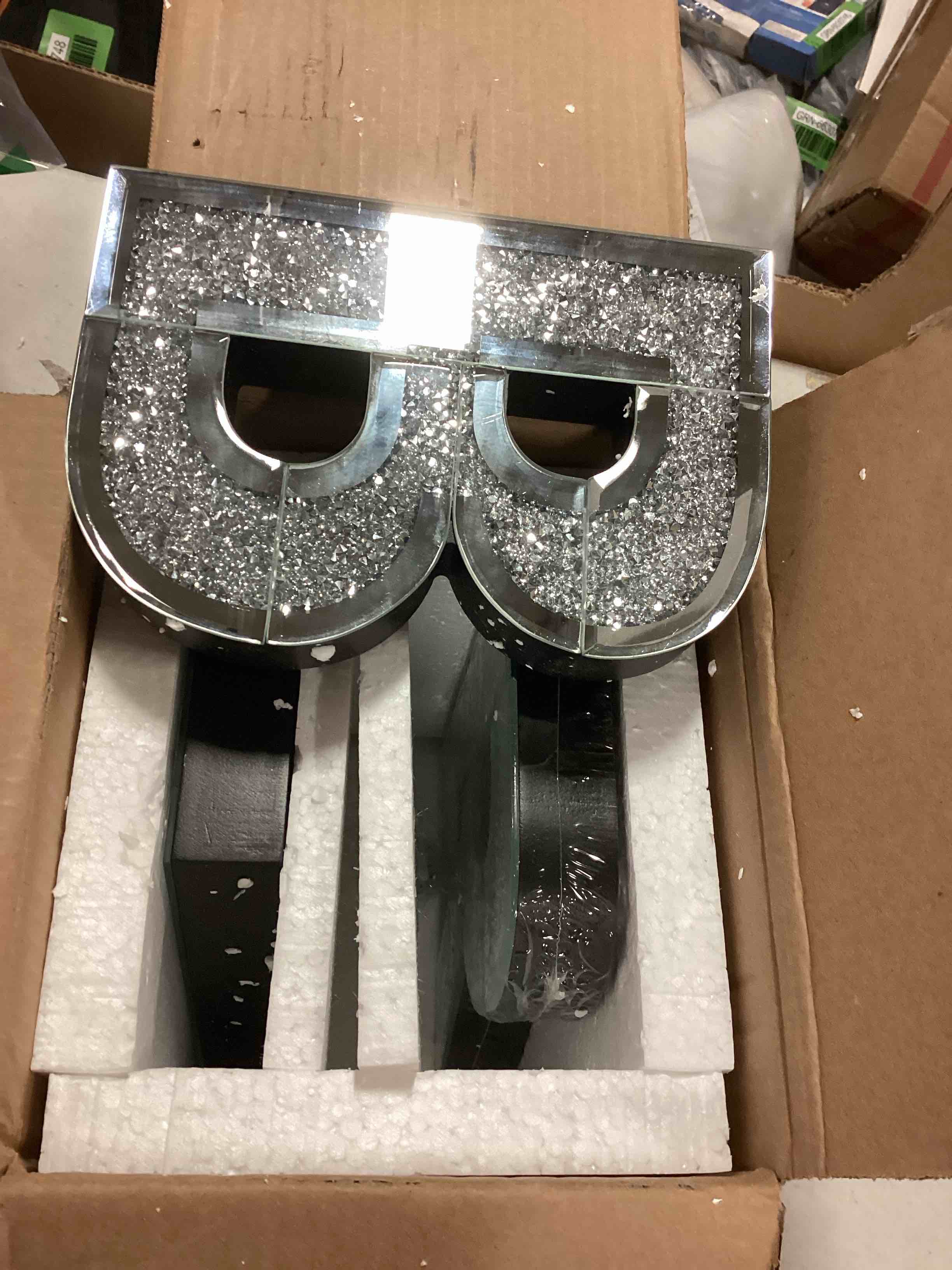 https://s3.amazonaws.com/lotting-images-prod/bidfta/GRN6630754_1716312668921.jpeg