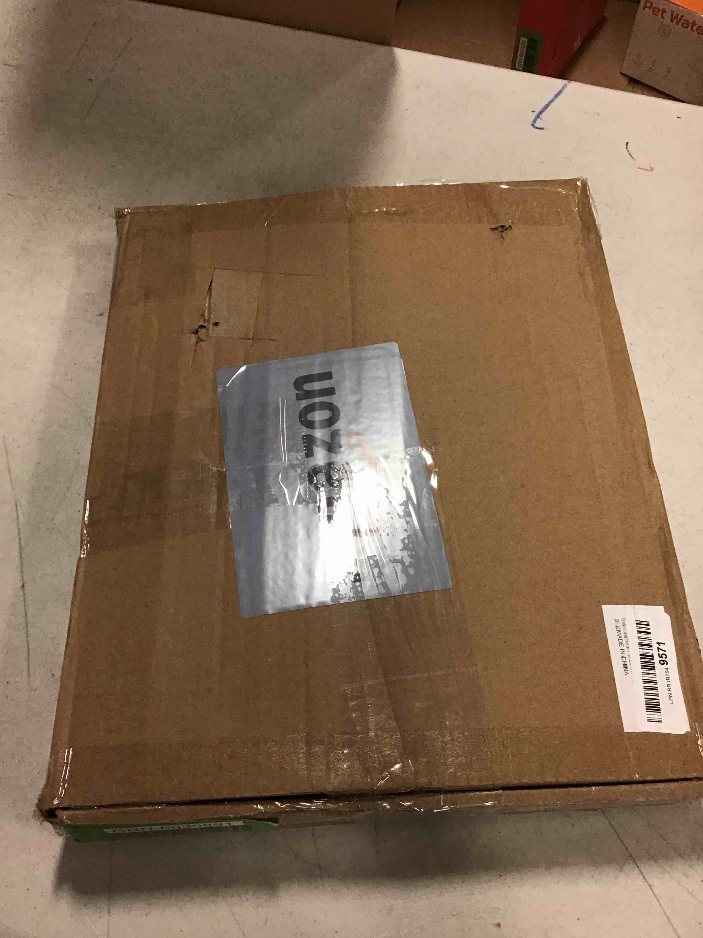https://s3.amazonaws.com/lotting-images-prod/bidfta/GRN6630891_1716384420073.jpeg
