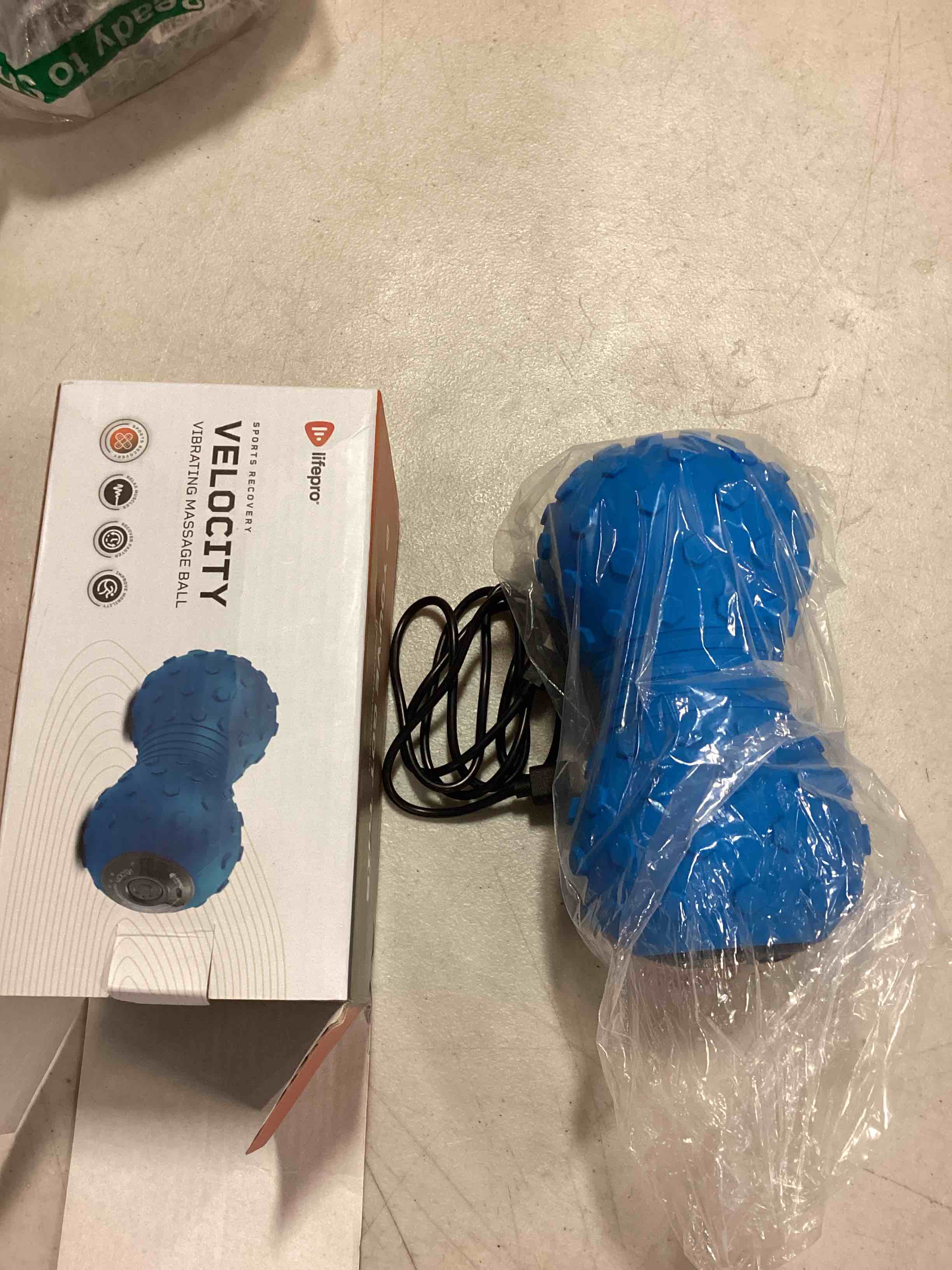 https://s3.amazonaws.com/lotting-images-prod/bidfta/GRN6631336_1716486514050.jpeg