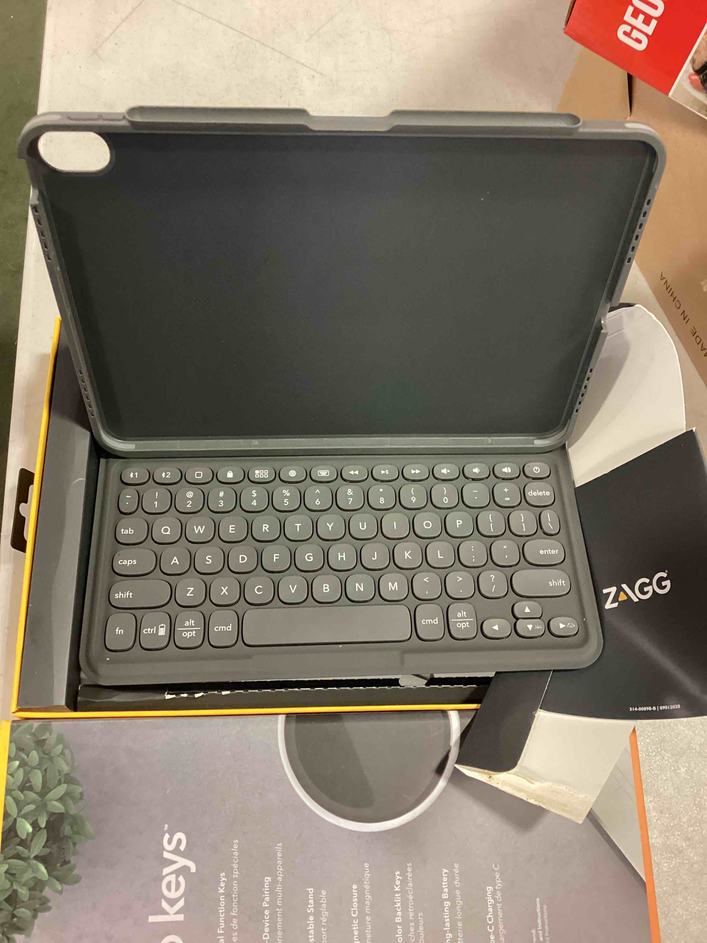 https://s3.amazonaws.com/lotting-images-prod/bidfta/GRN6631352_1716488871122.jpeg