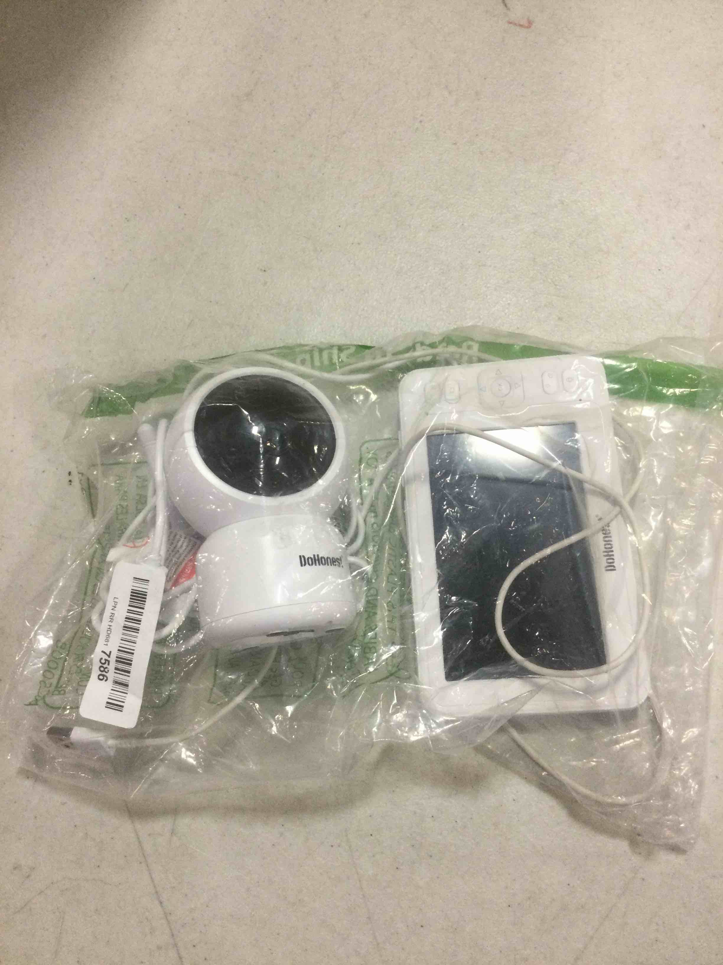 https://s3.amazonaws.com/lotting-images-prod/bidfta/GRN6631402_1716493030377.jpeg