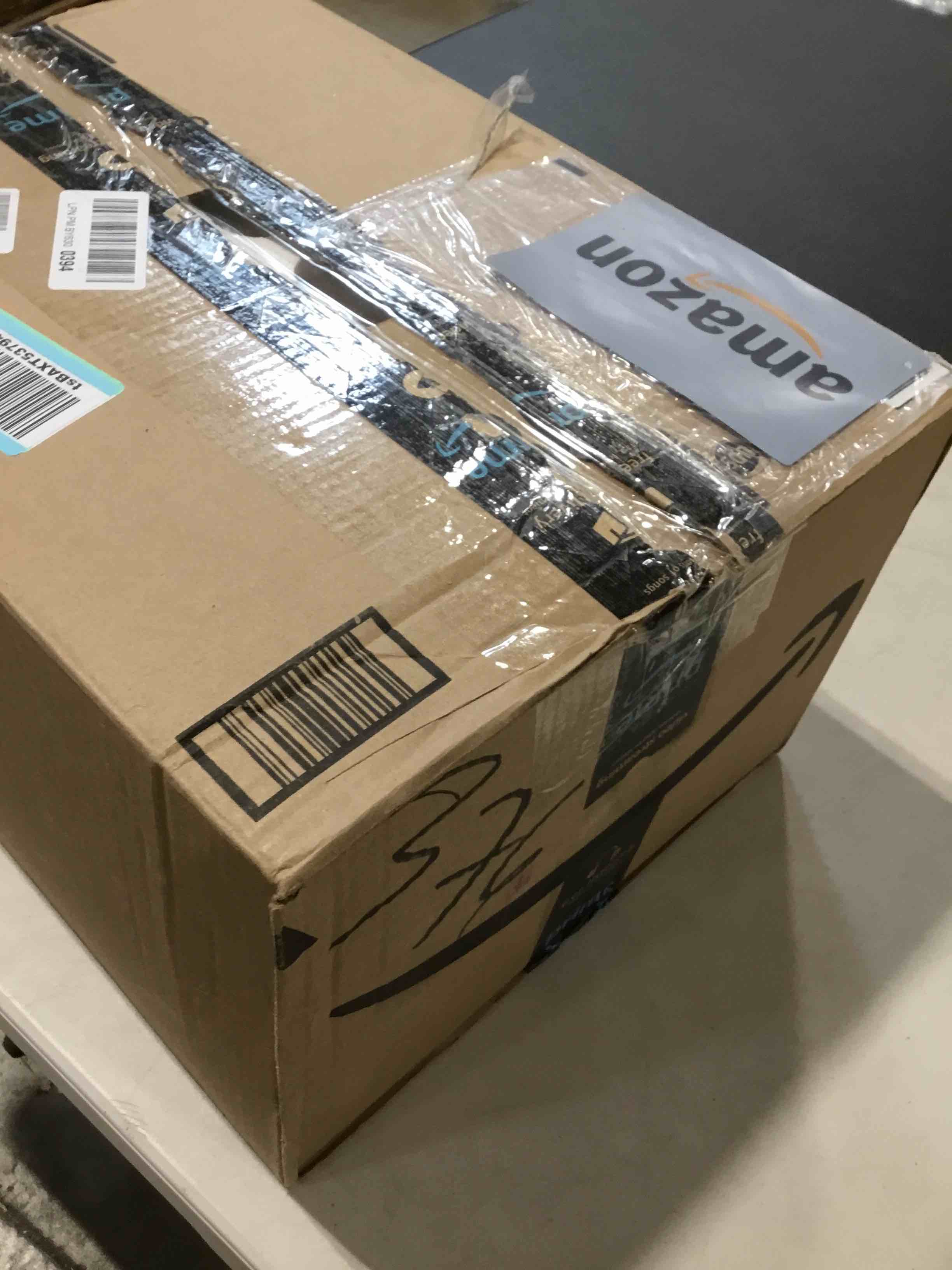 https://s3.amazonaws.com/lotting-images-prod/bidfta/GRN6632586_1726850836389.jpeg