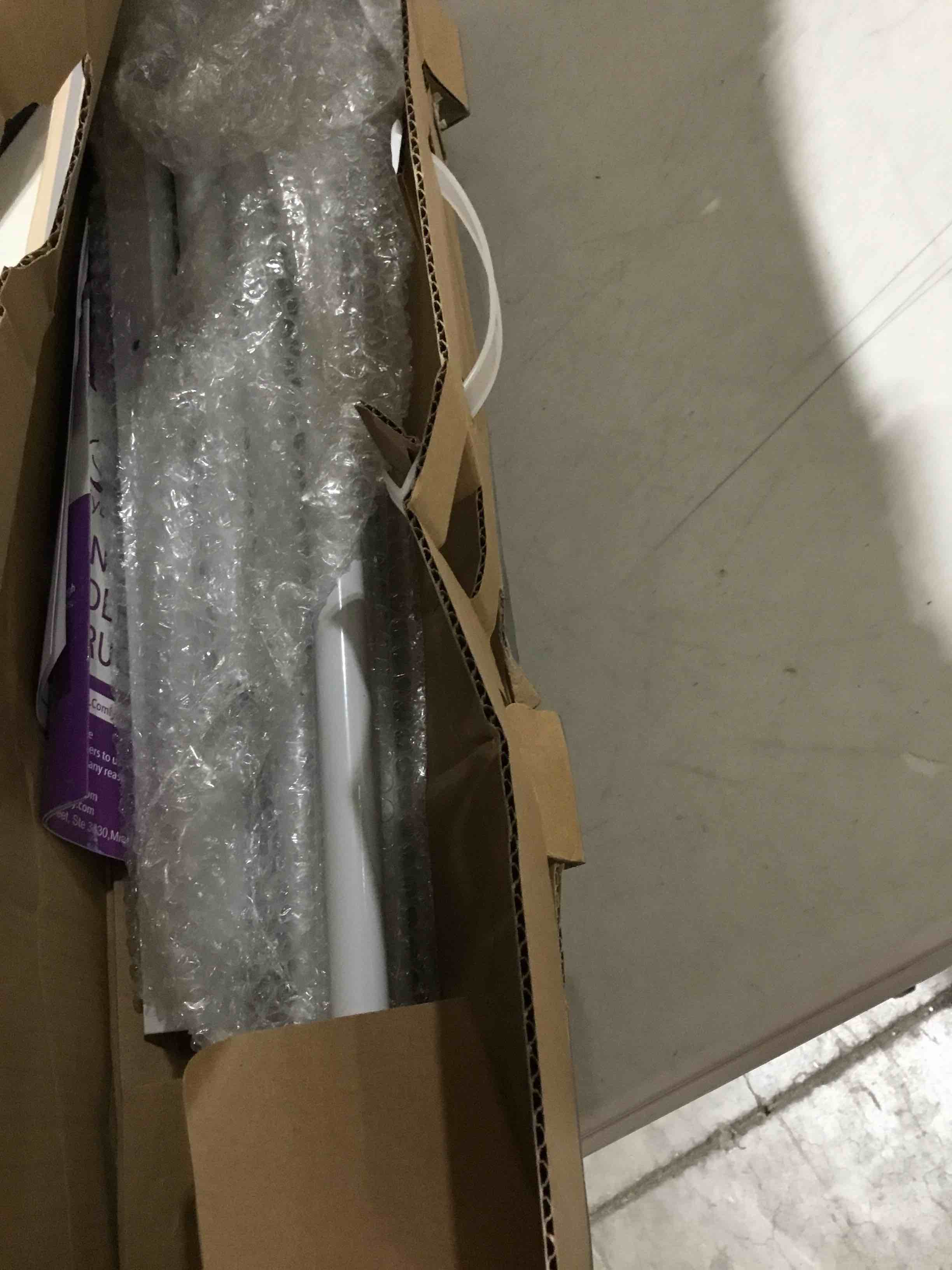 https://s3.amazonaws.com/lotting-images-prod/bidfta/GRN6633327_1727362924576.jpeg